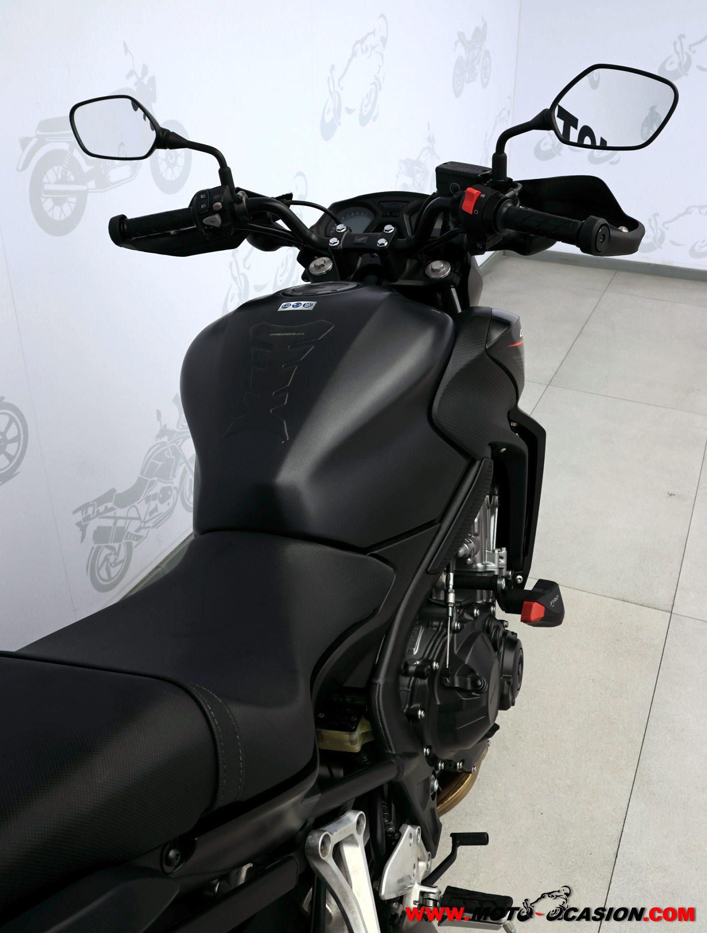 HONDA CB 650 F ¿A2?