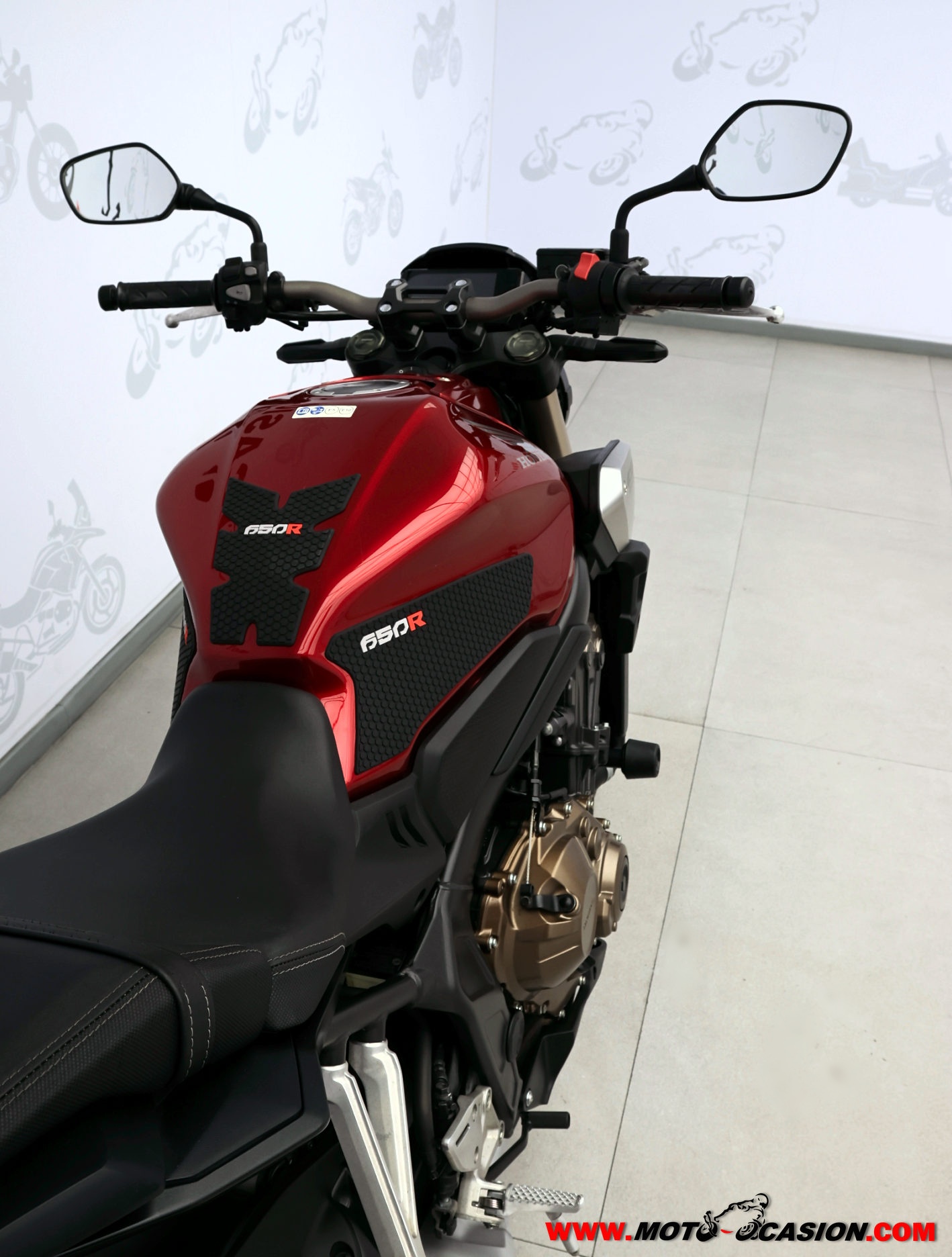 HONDA CB 650 R ¿A2?