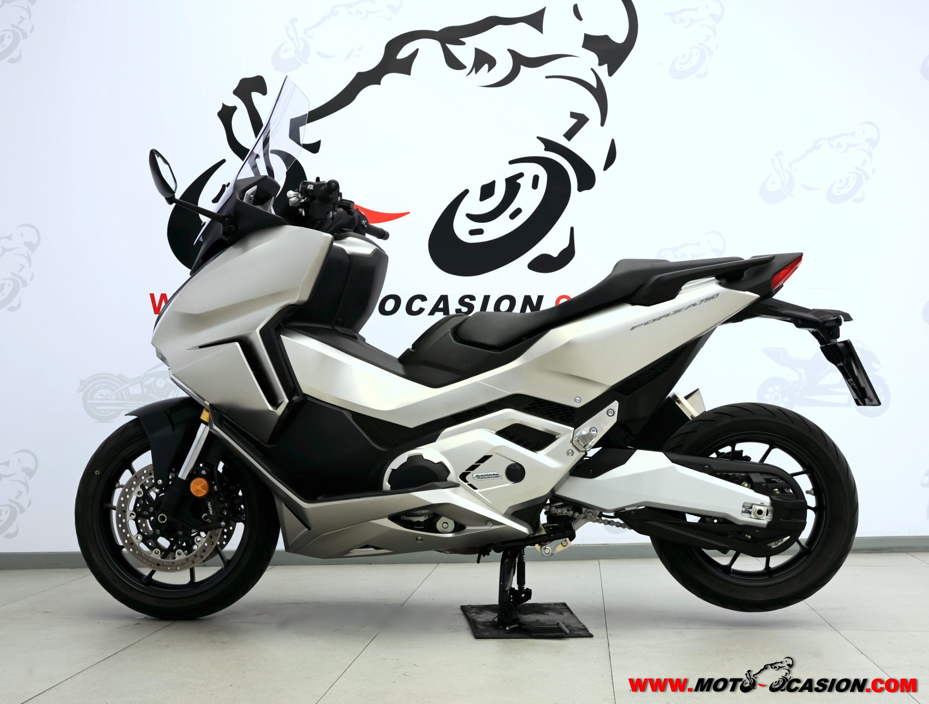HONDA FORZA 750 ¿A2?