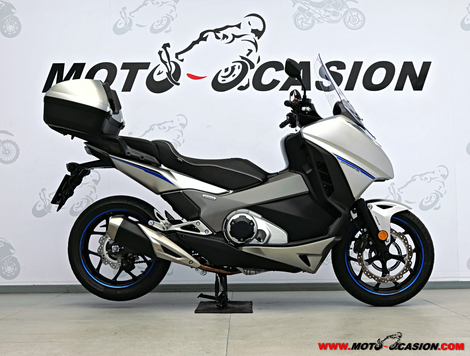 HONDA INTEGRA 700 -A2- (copia)