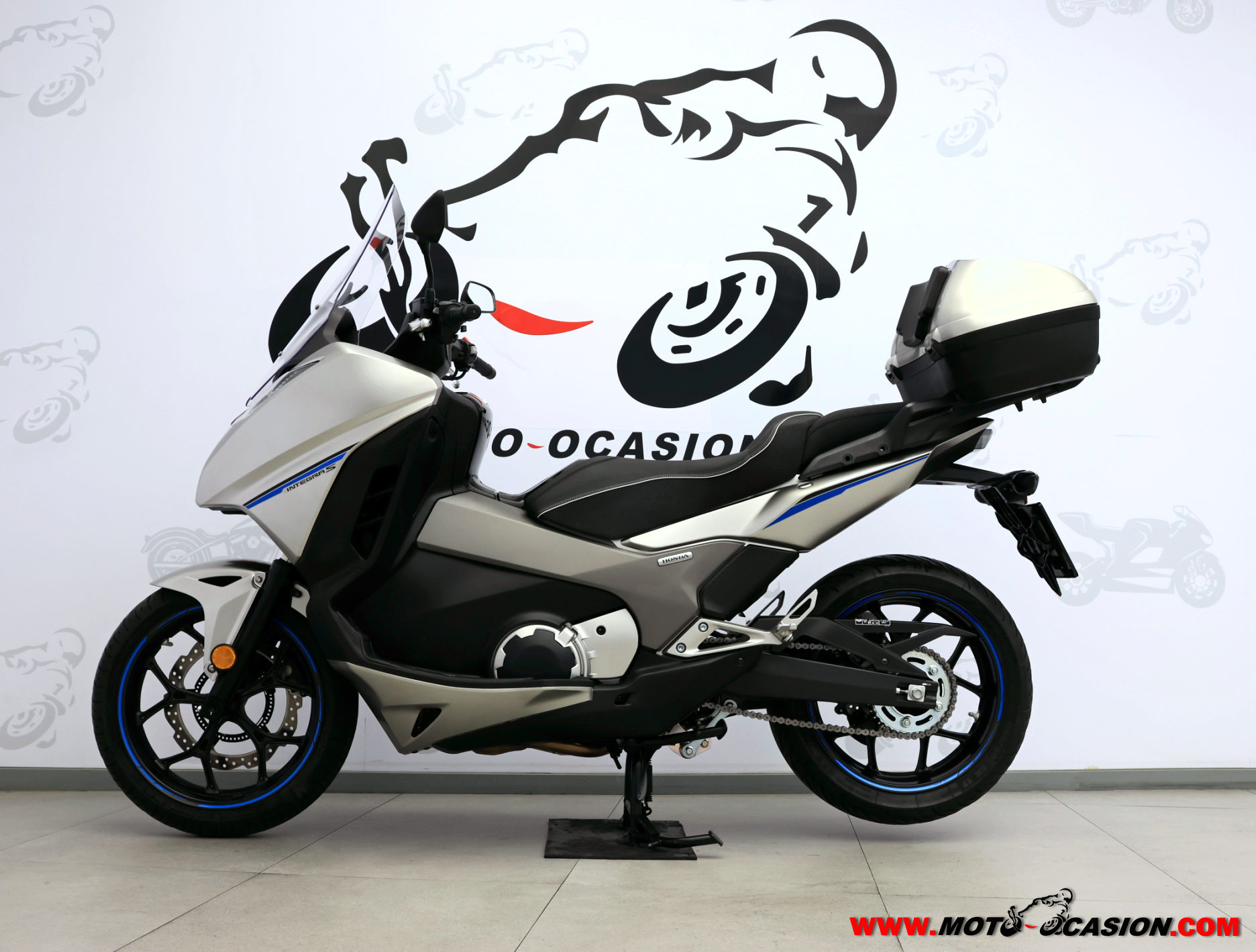 HONDA INTEGRA 700 -A2- (copia)