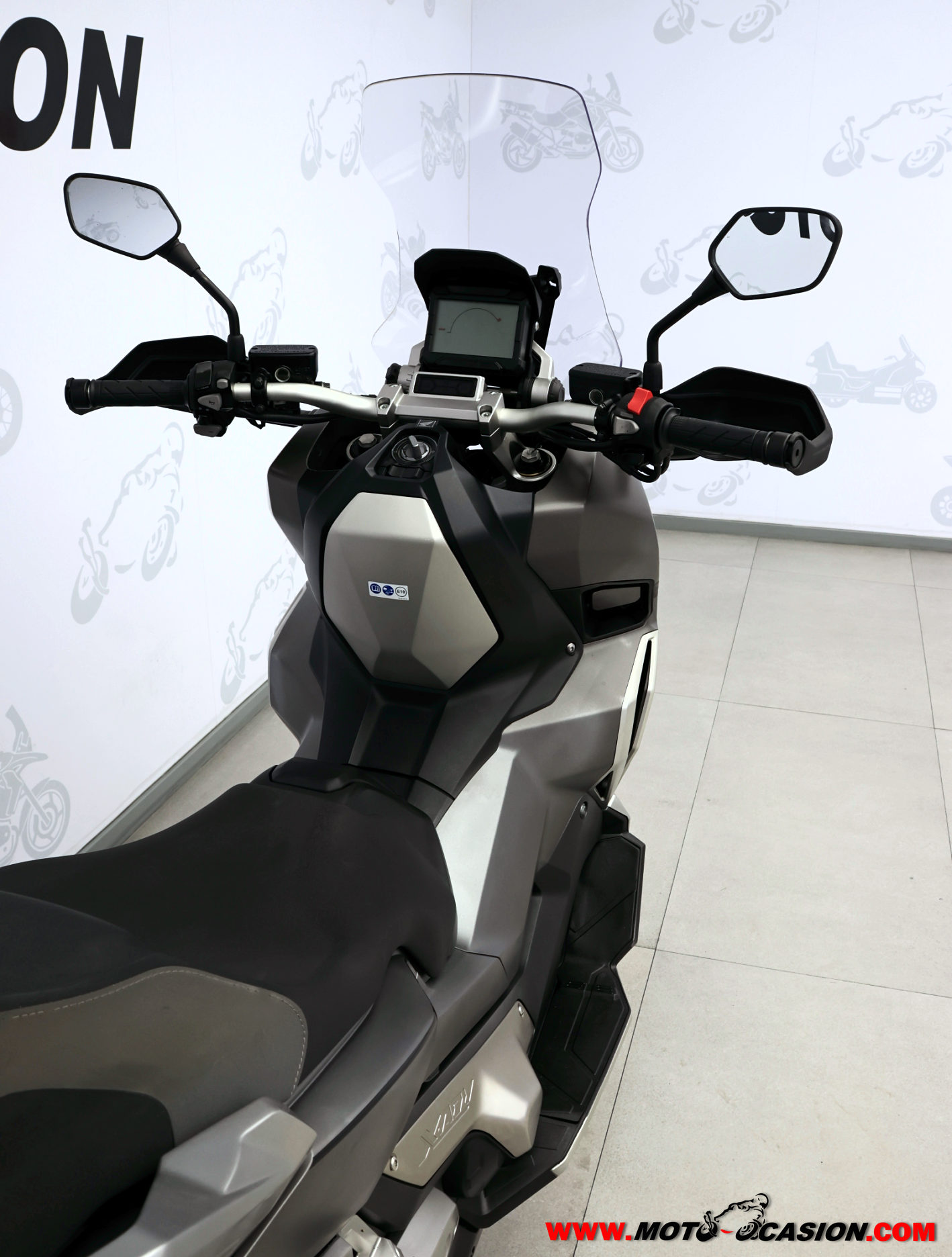 HONDA X-ADV 750 ¿A2? (copia)