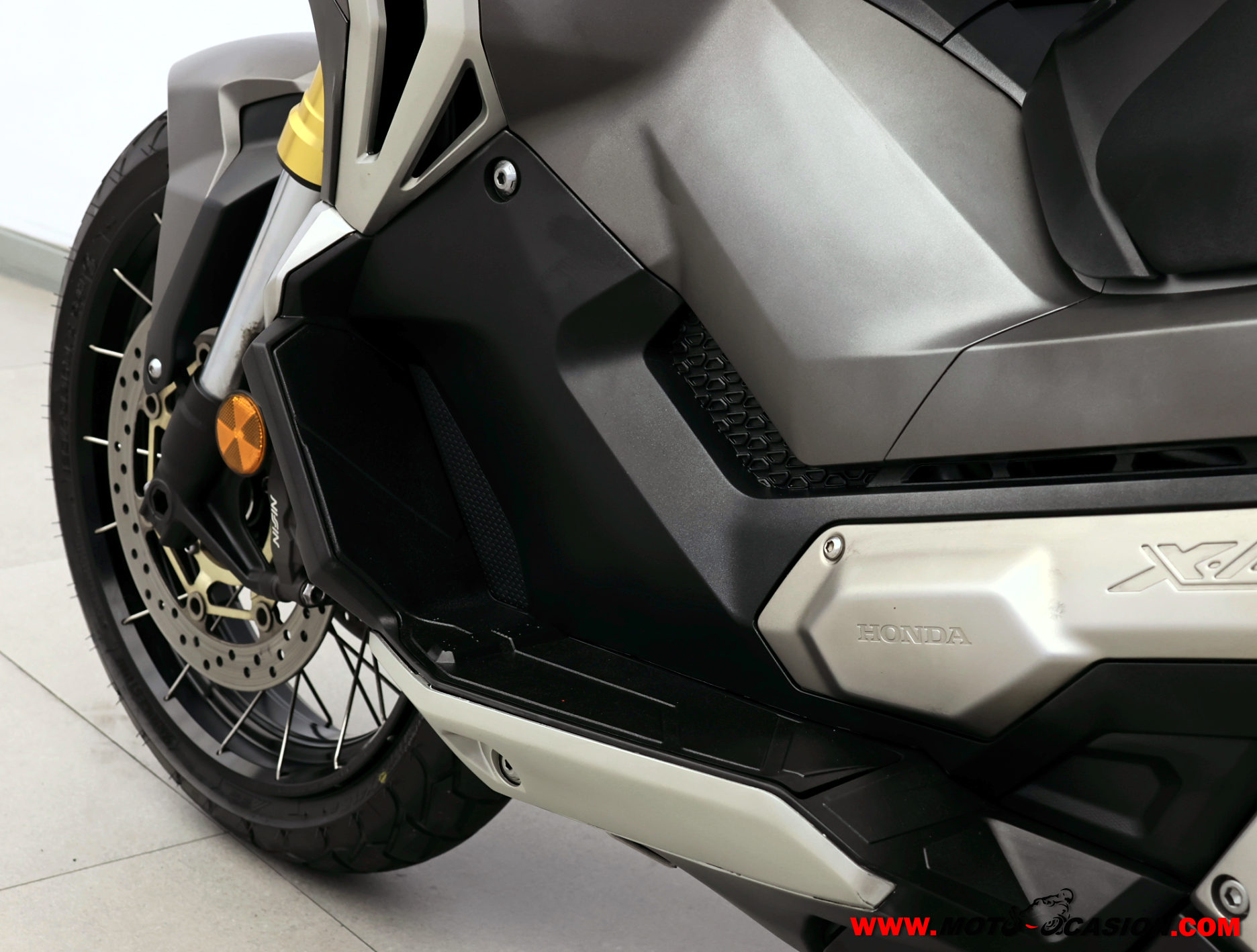 HONDA X-ADV 750 ¿A2? (copia)