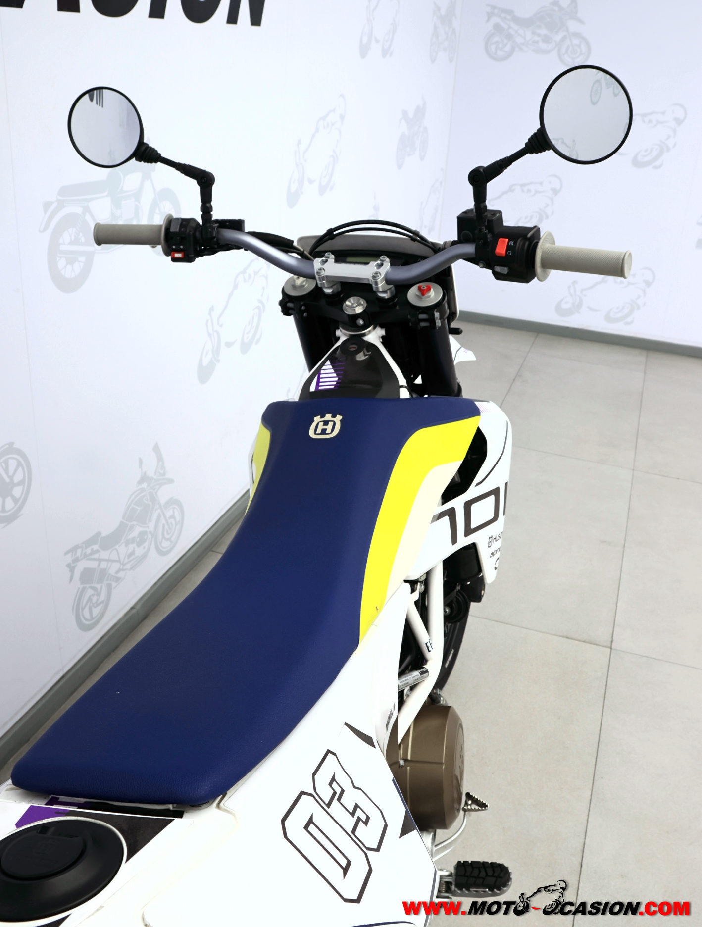 HUSQVARNA 701 SUPERMOTO -A2-