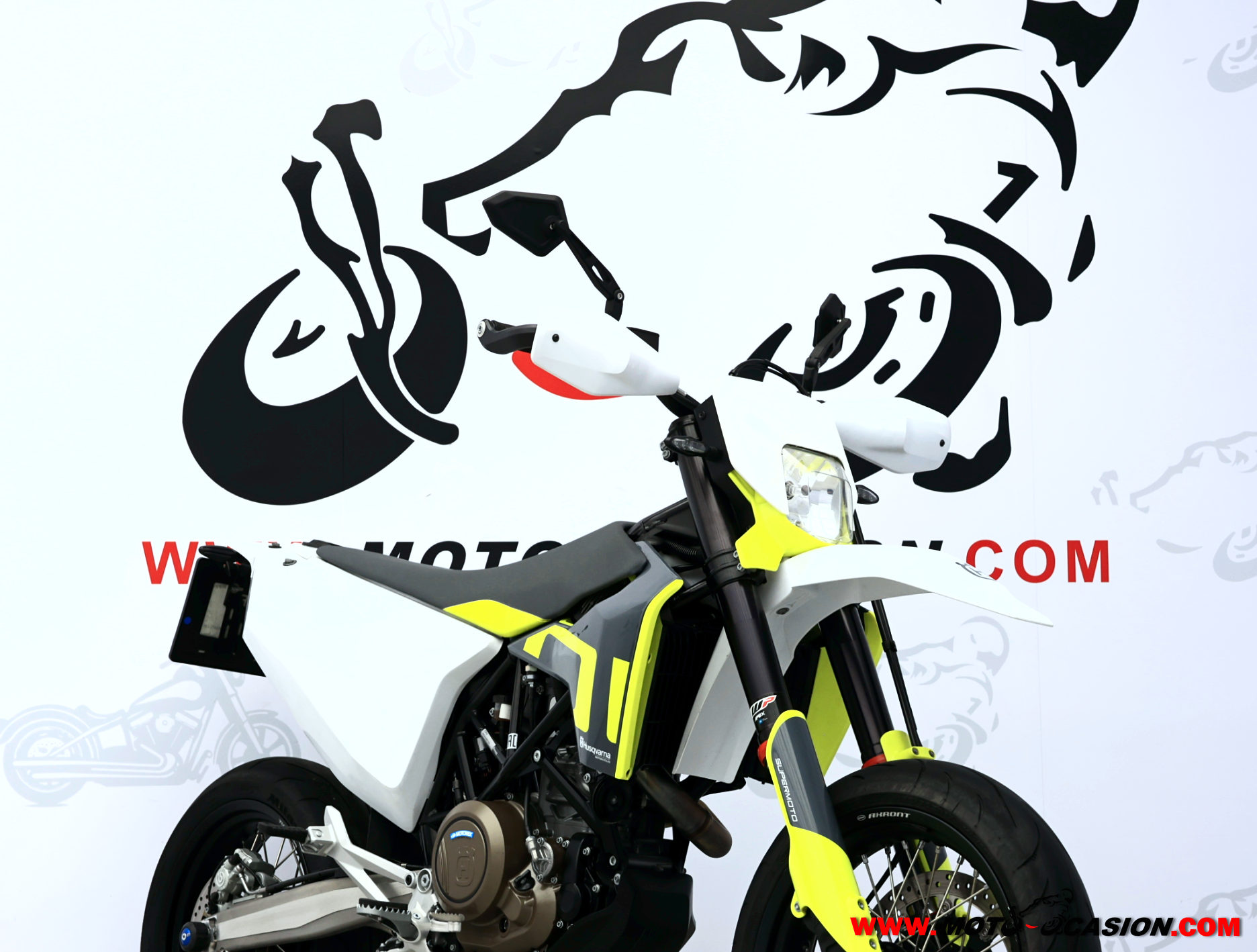 HUSQVARNA 701 SUPERMOTO ¿A2?