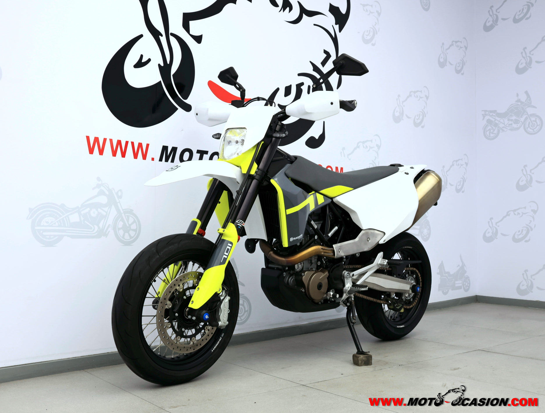 HUSQVARNA 701 SUPERMOTO ¿A2?