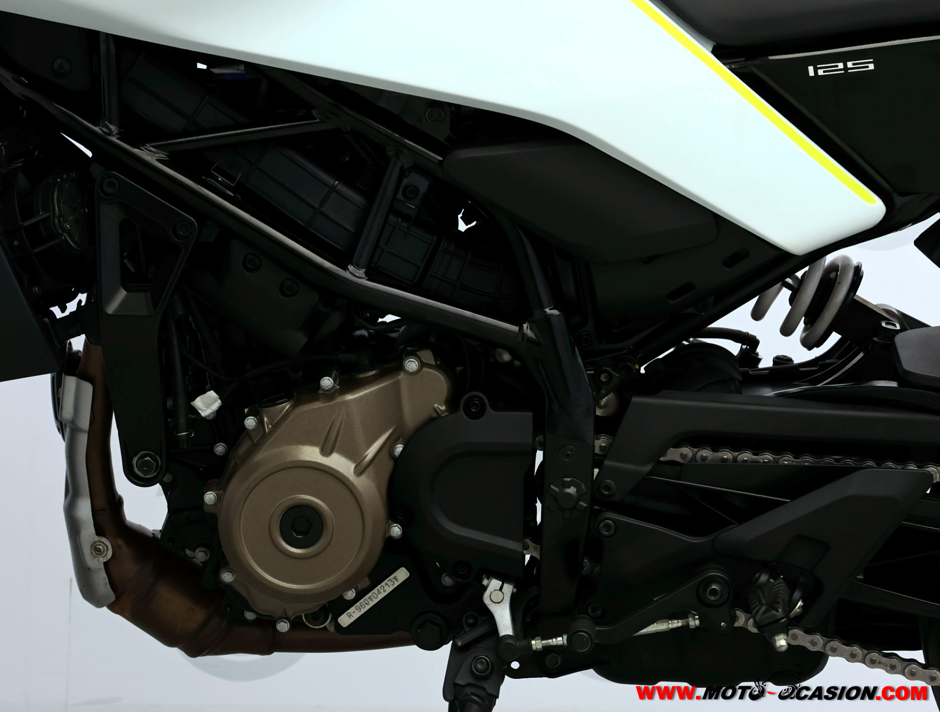HUSQVARNA SVARTPILEN 125 -APTA B Y A1- (copia)