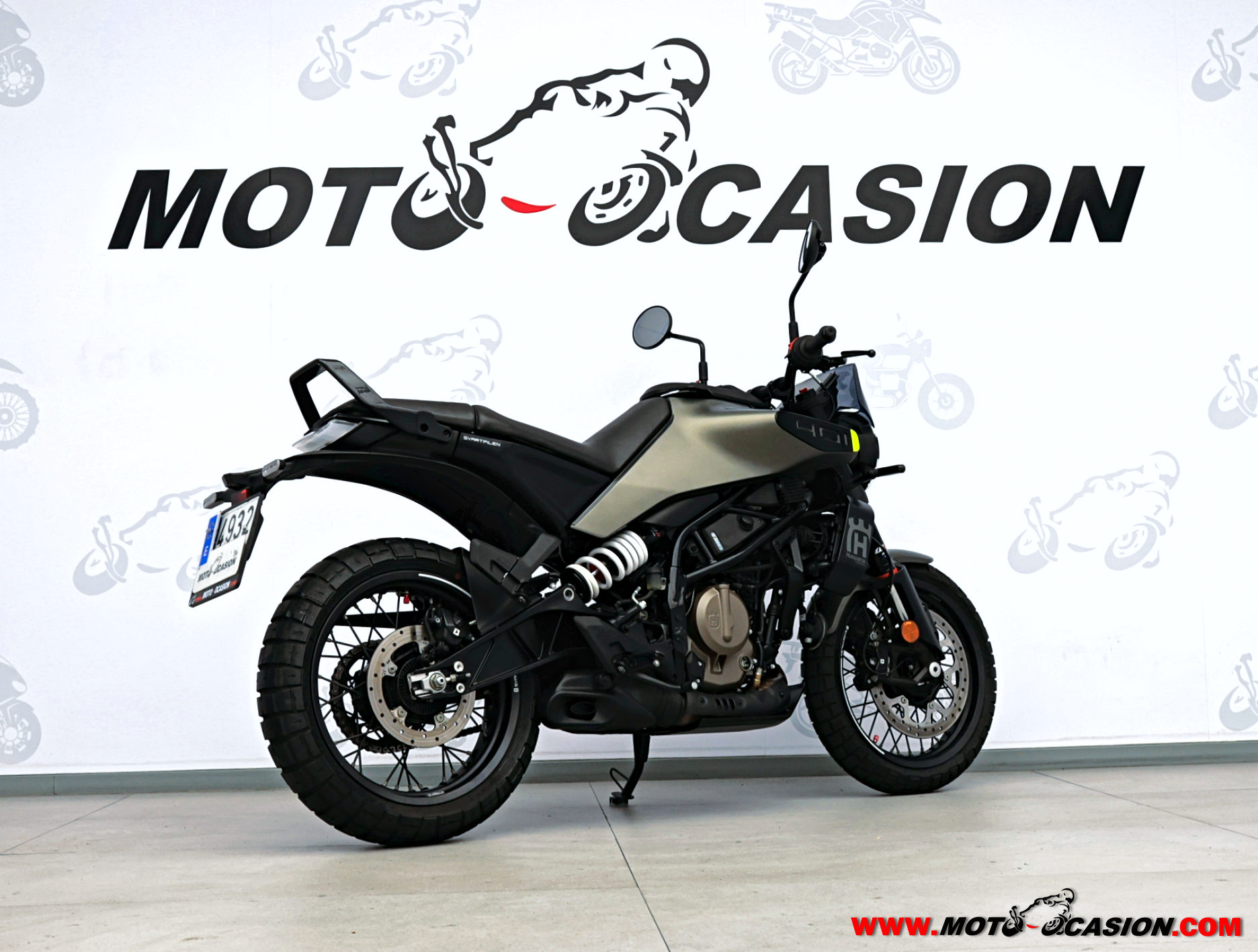 HUSQVARNA SVARTPILEN 401