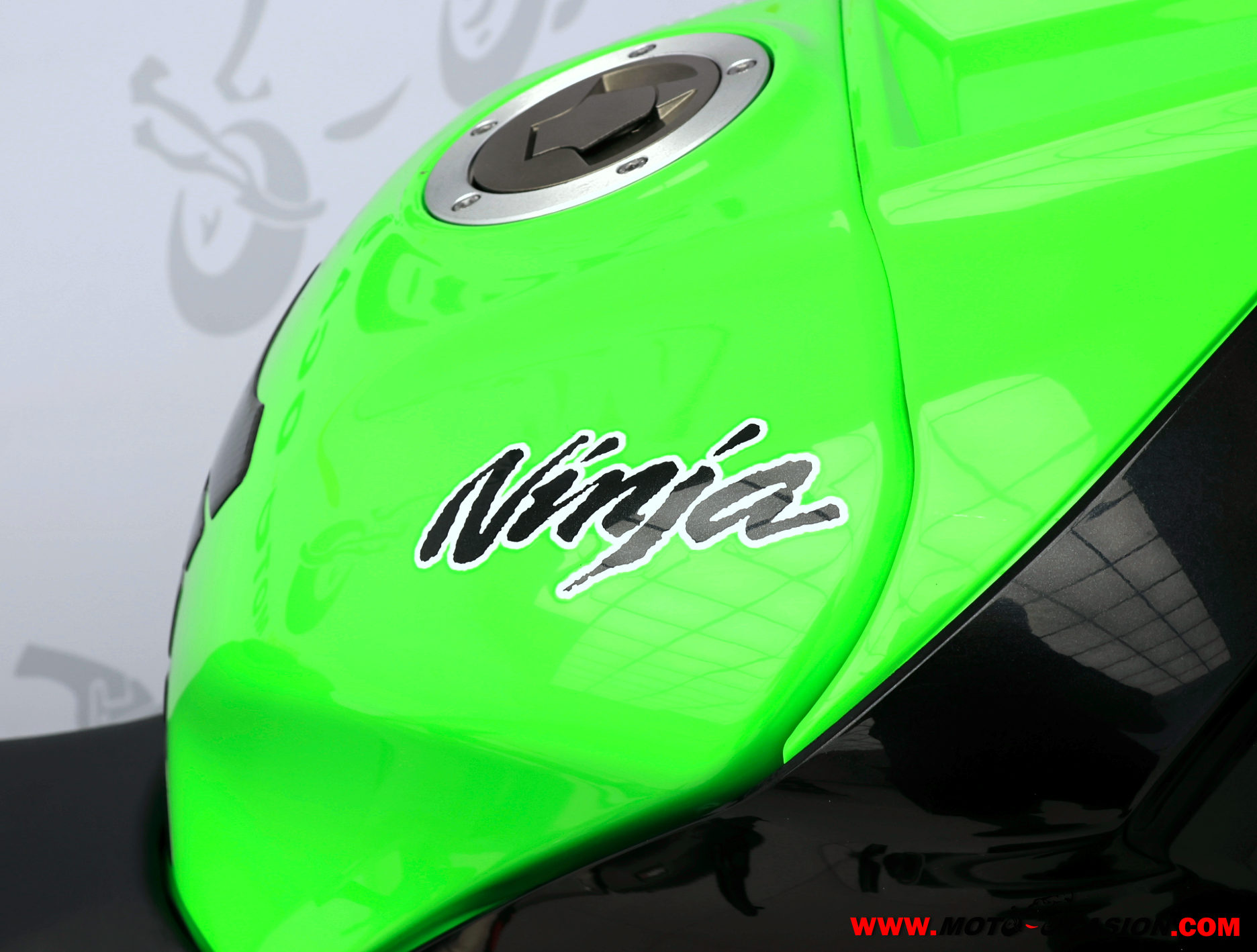 KAWASAKI NINJA ZX-10R