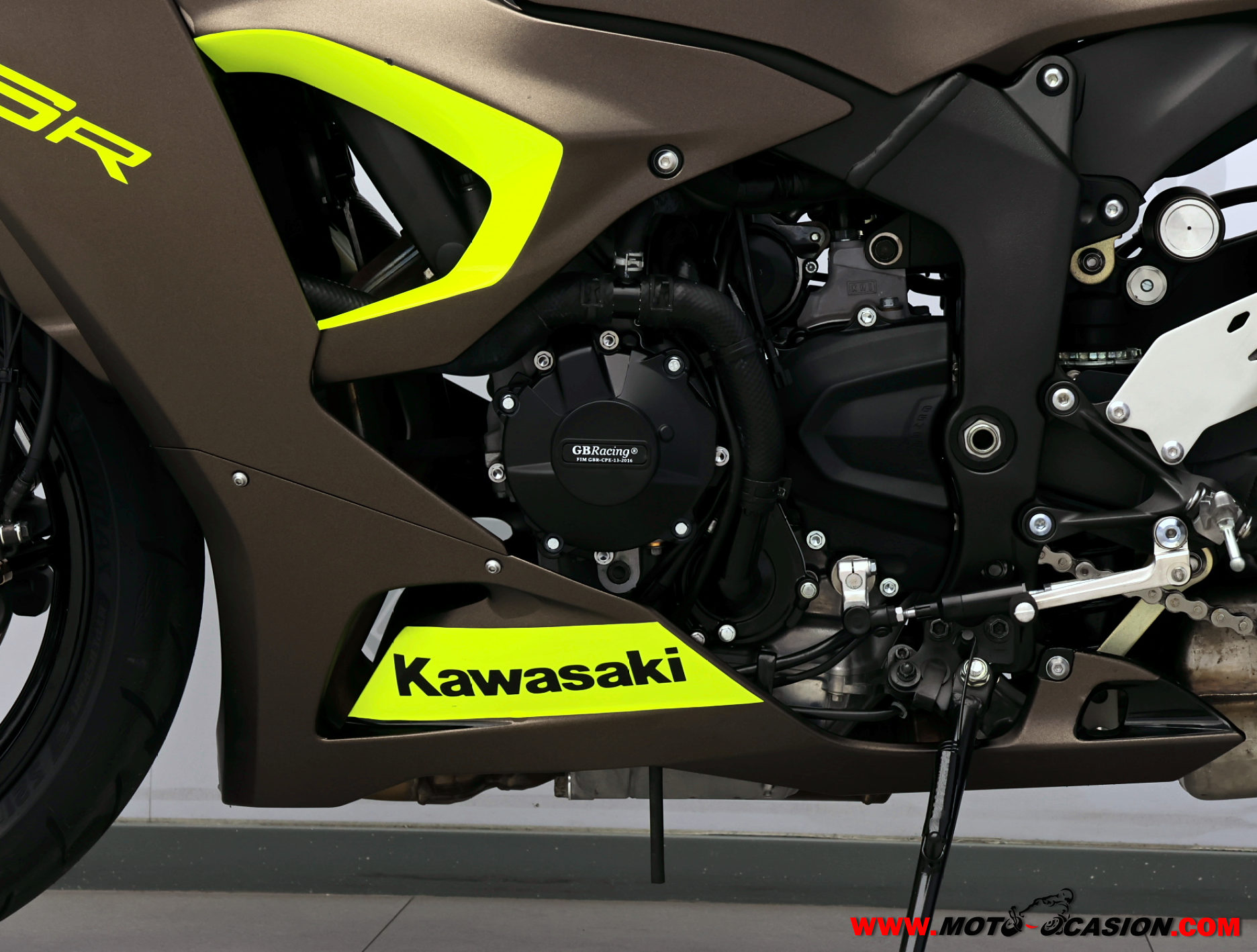 KAWASAKI NINJA ZX-6R
