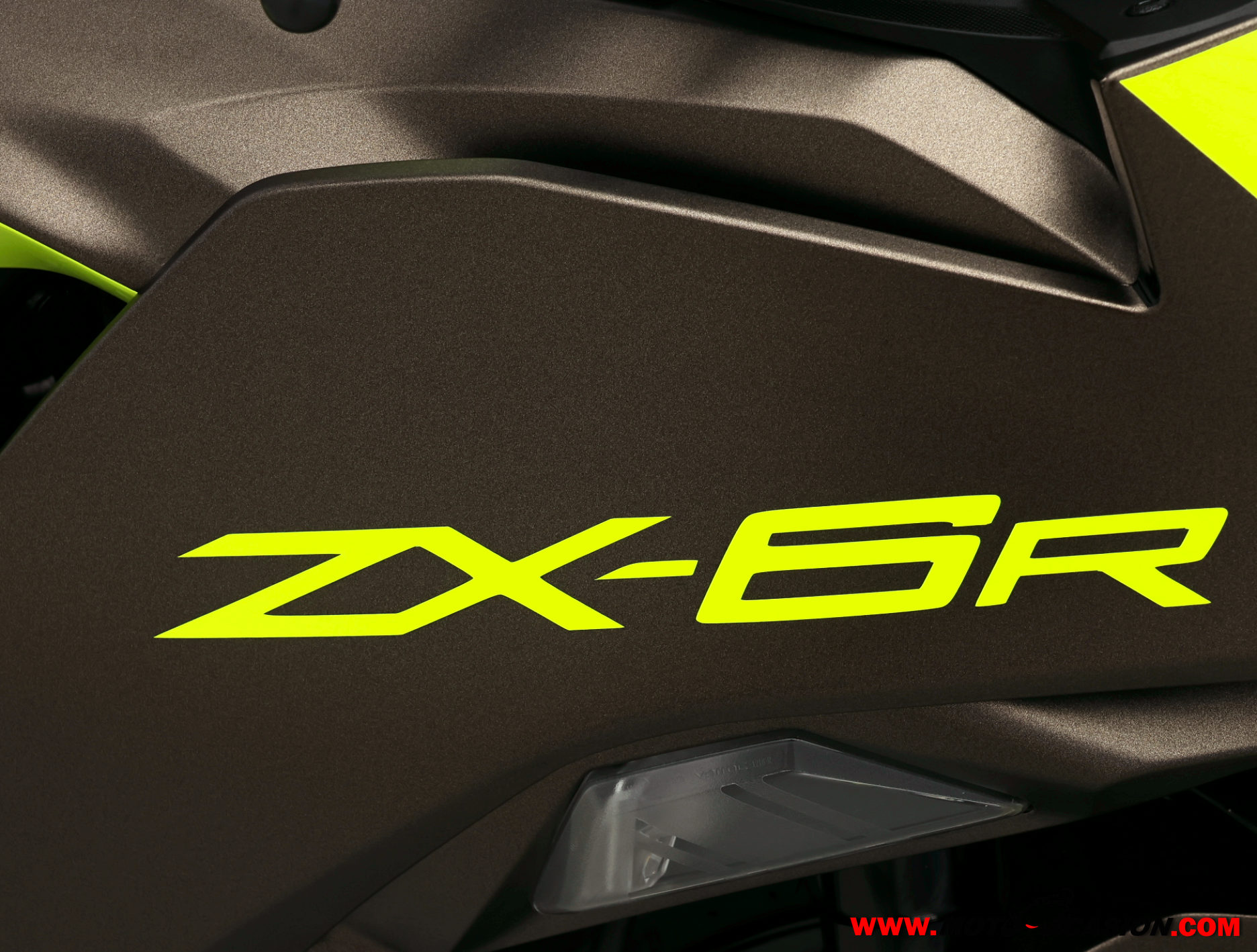 KAWASAKI NINJA ZX-6R