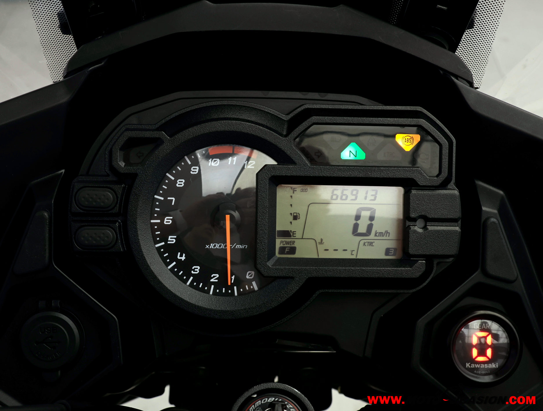 KAWASAKI VERSYS 1000 (copia)