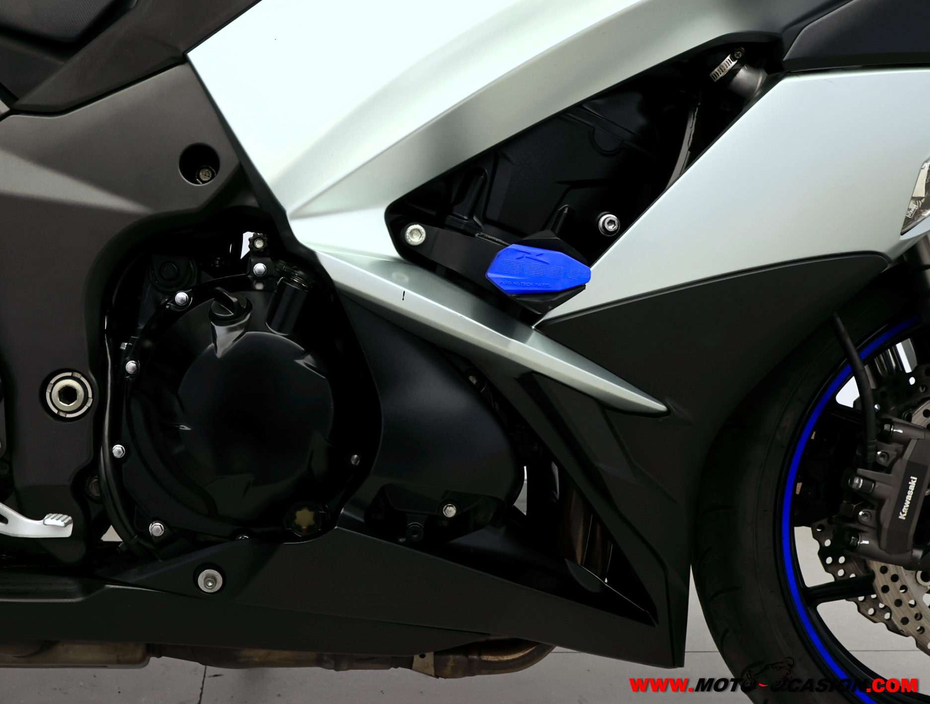 KAWASAKI Z 1000 SX (copia)