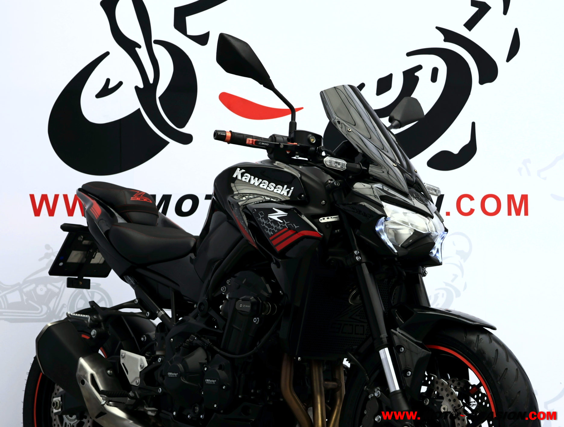 KAWASAKI Z 900 (copia)