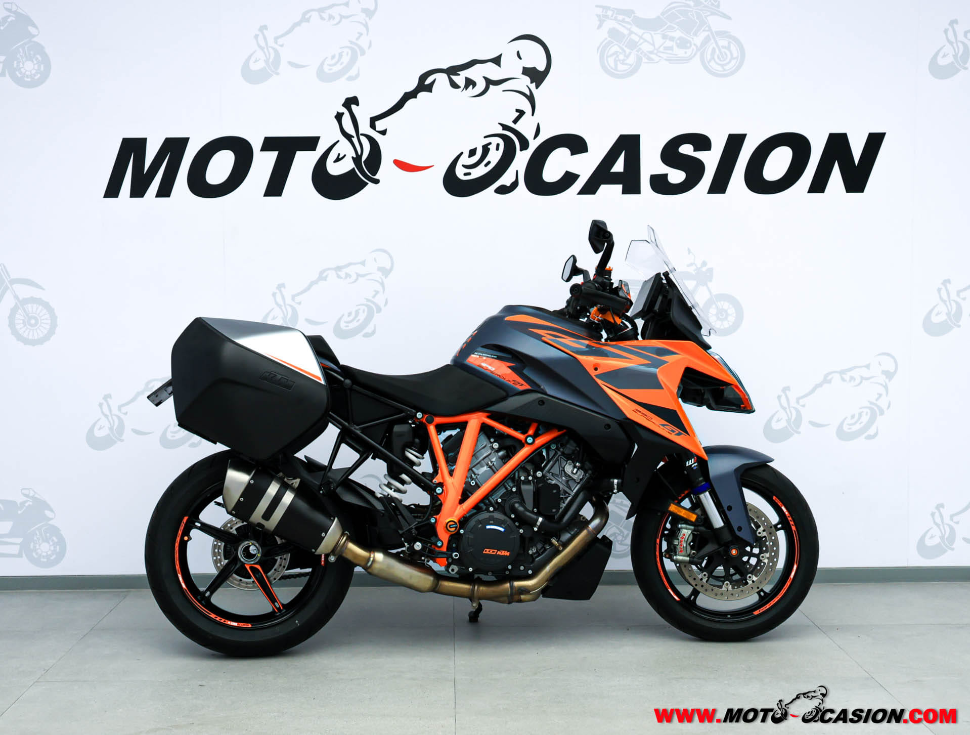KTM 1290 SUPER DUKE GT