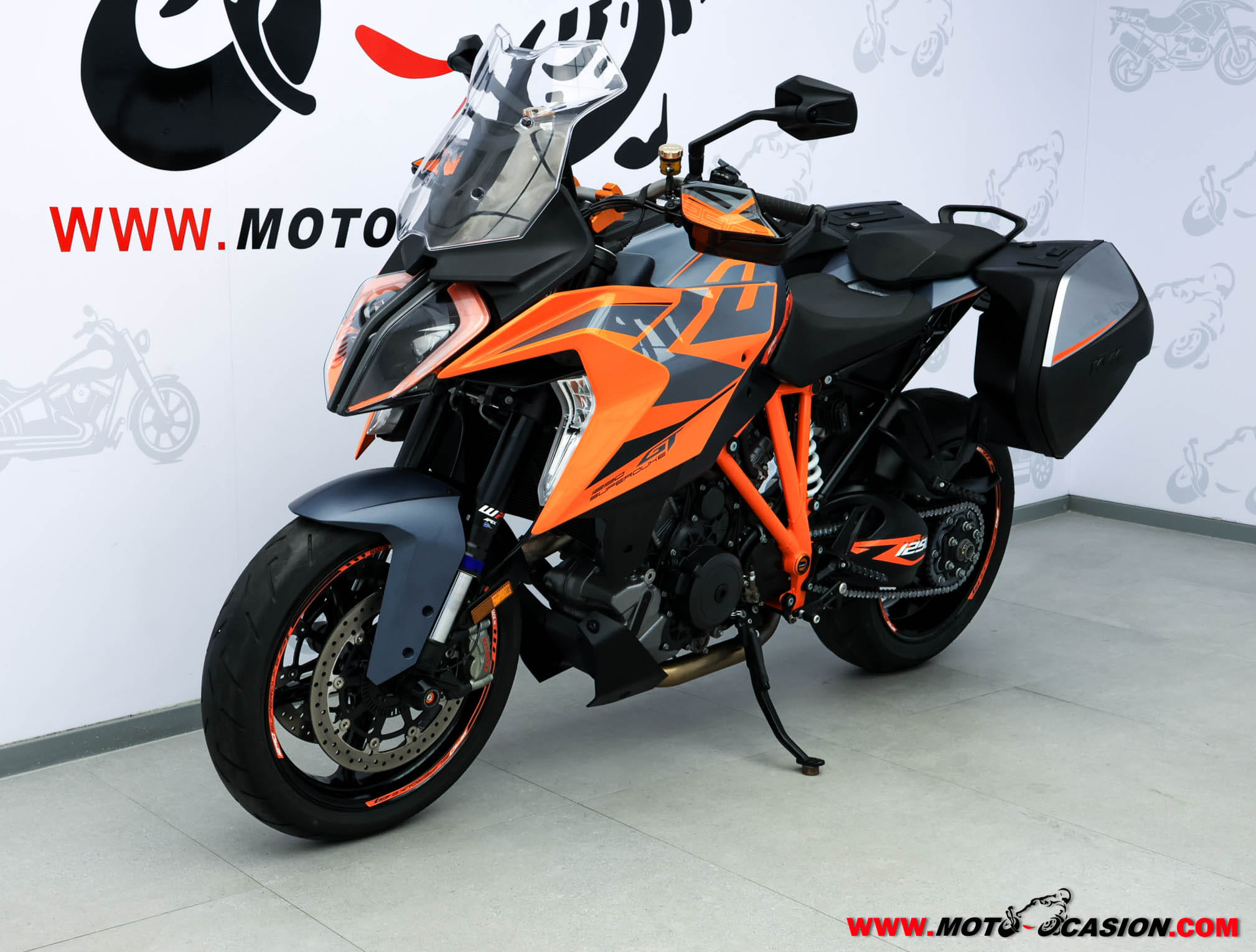 KTM 1290 SUPER DUKE GT