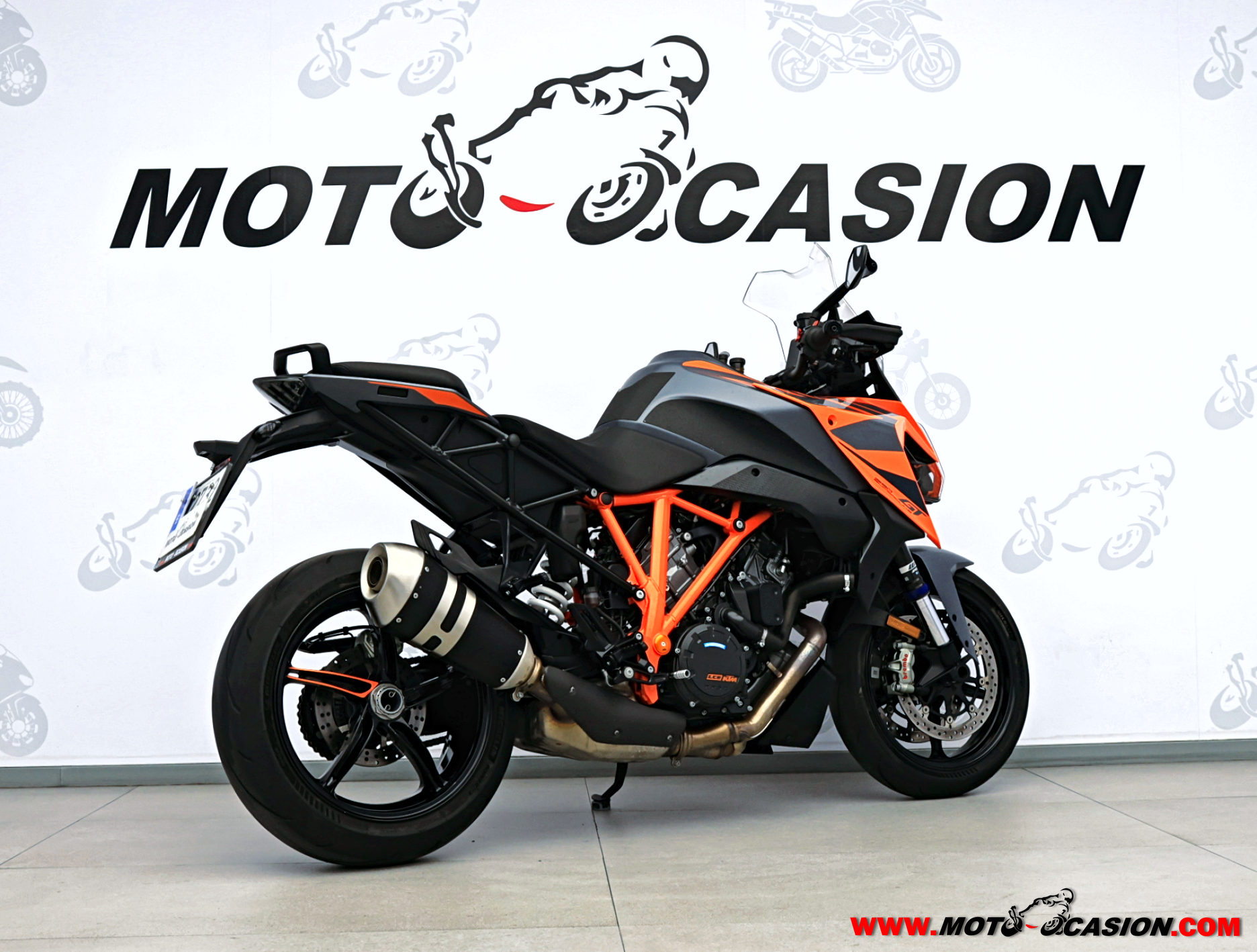 KTM 1290 SUPER DUKE GT (copia)