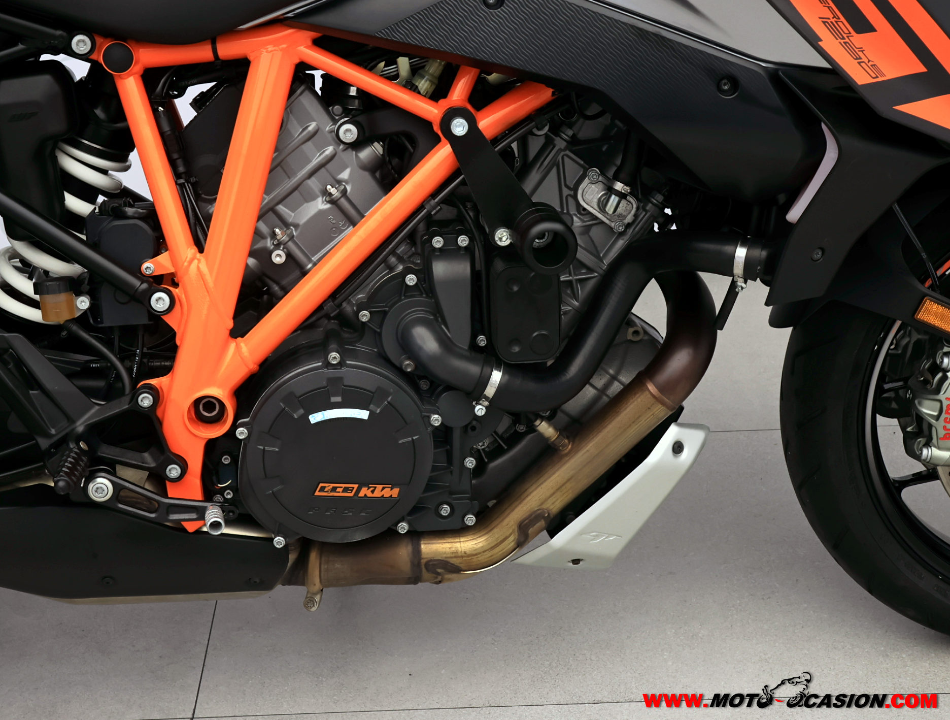 KTM 1290 SUPER DUKE GT (copia)