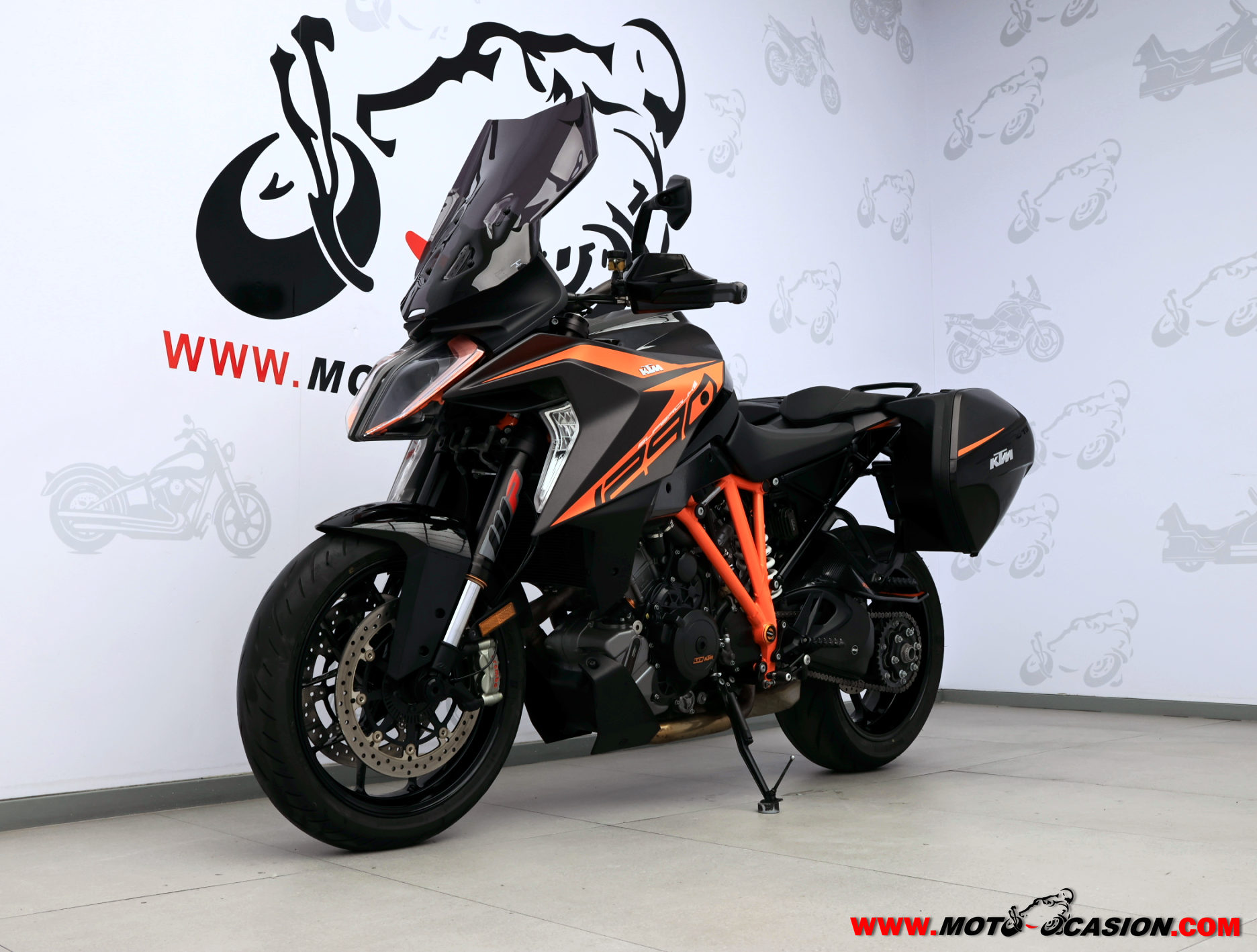 KTM 1290 SUPER DUKE GT (copia)
