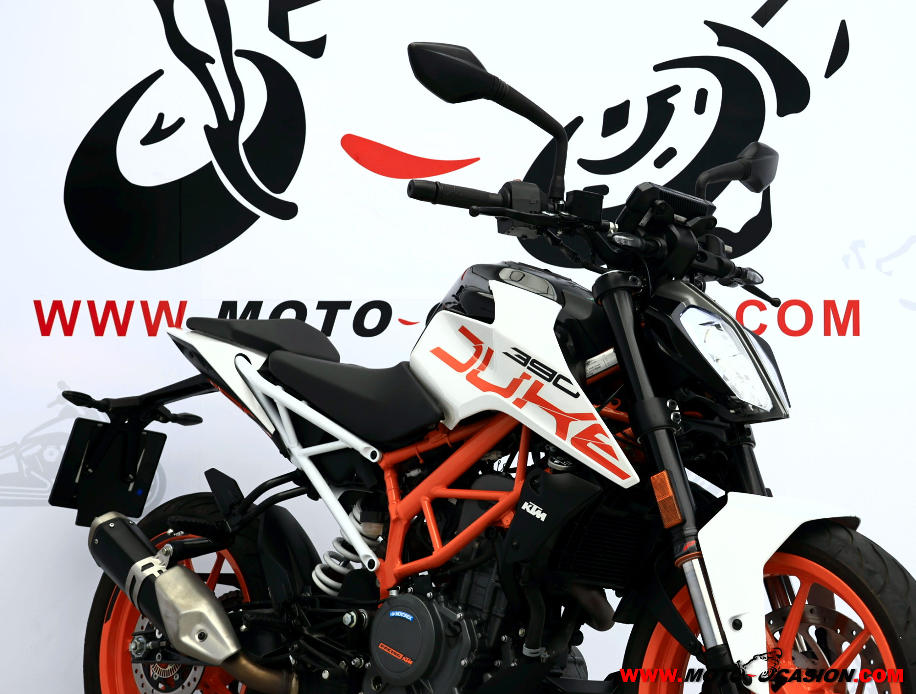 KTM 390 DUKE -APTA A2- (copia)