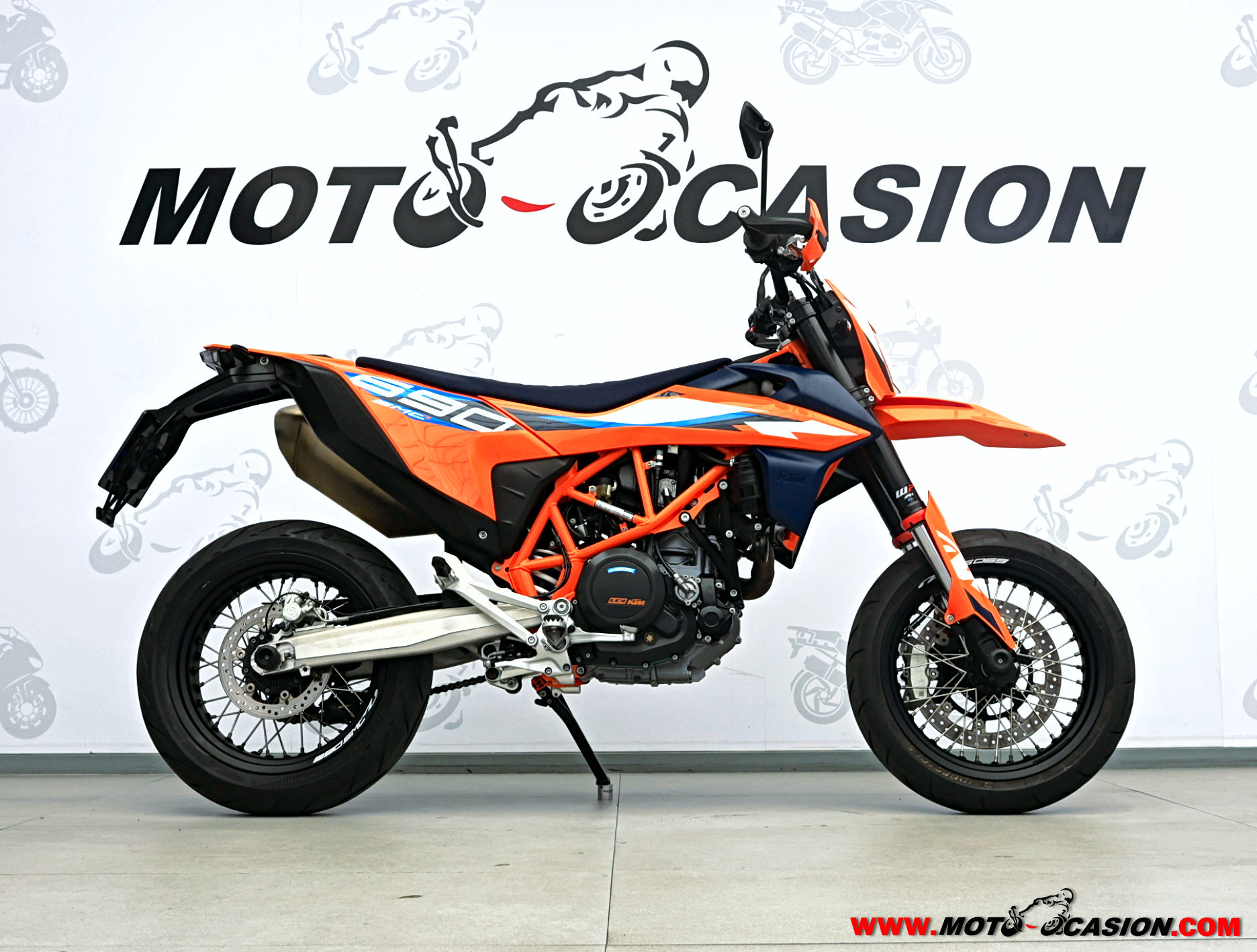 KTM 690 SMC-R ¿A2? (copia)