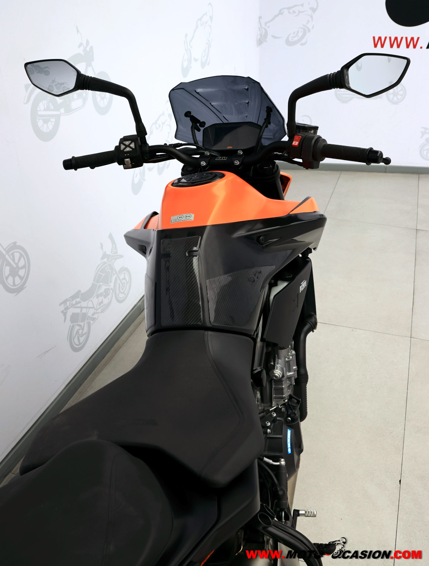 KTM 890 DUKE