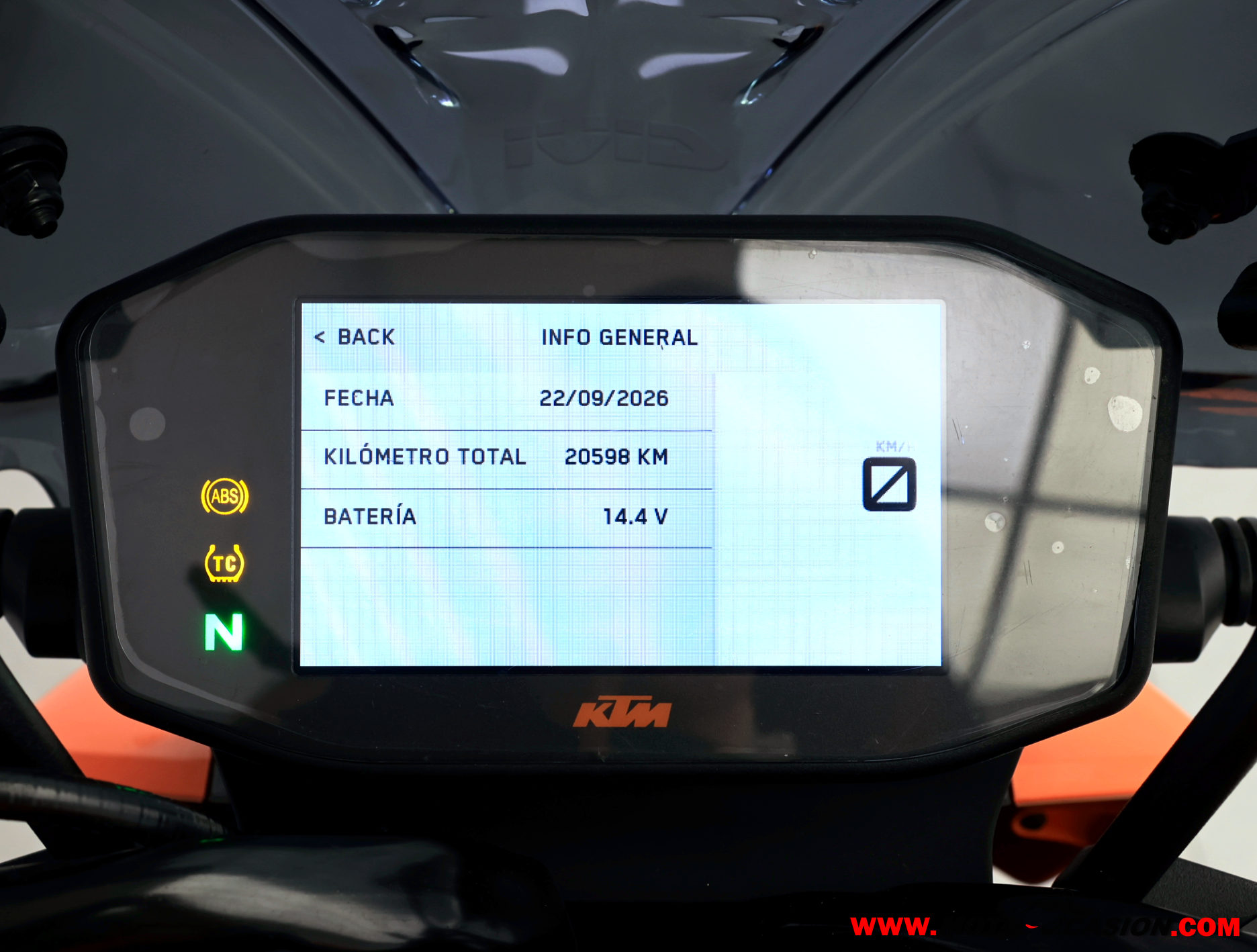 KTM 890 DUKE