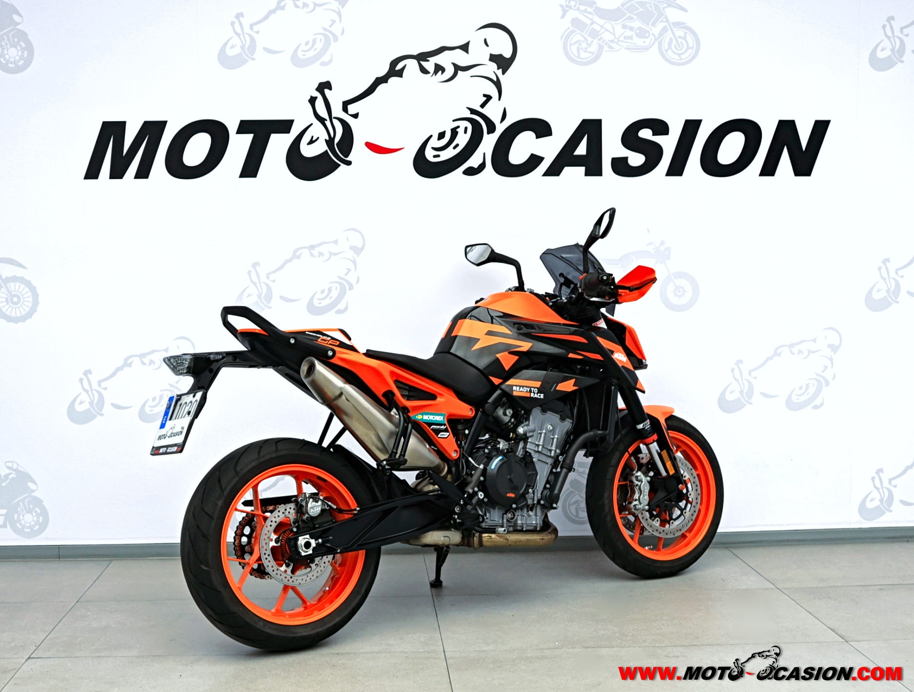 KTM 890 DUKE GP (copia)