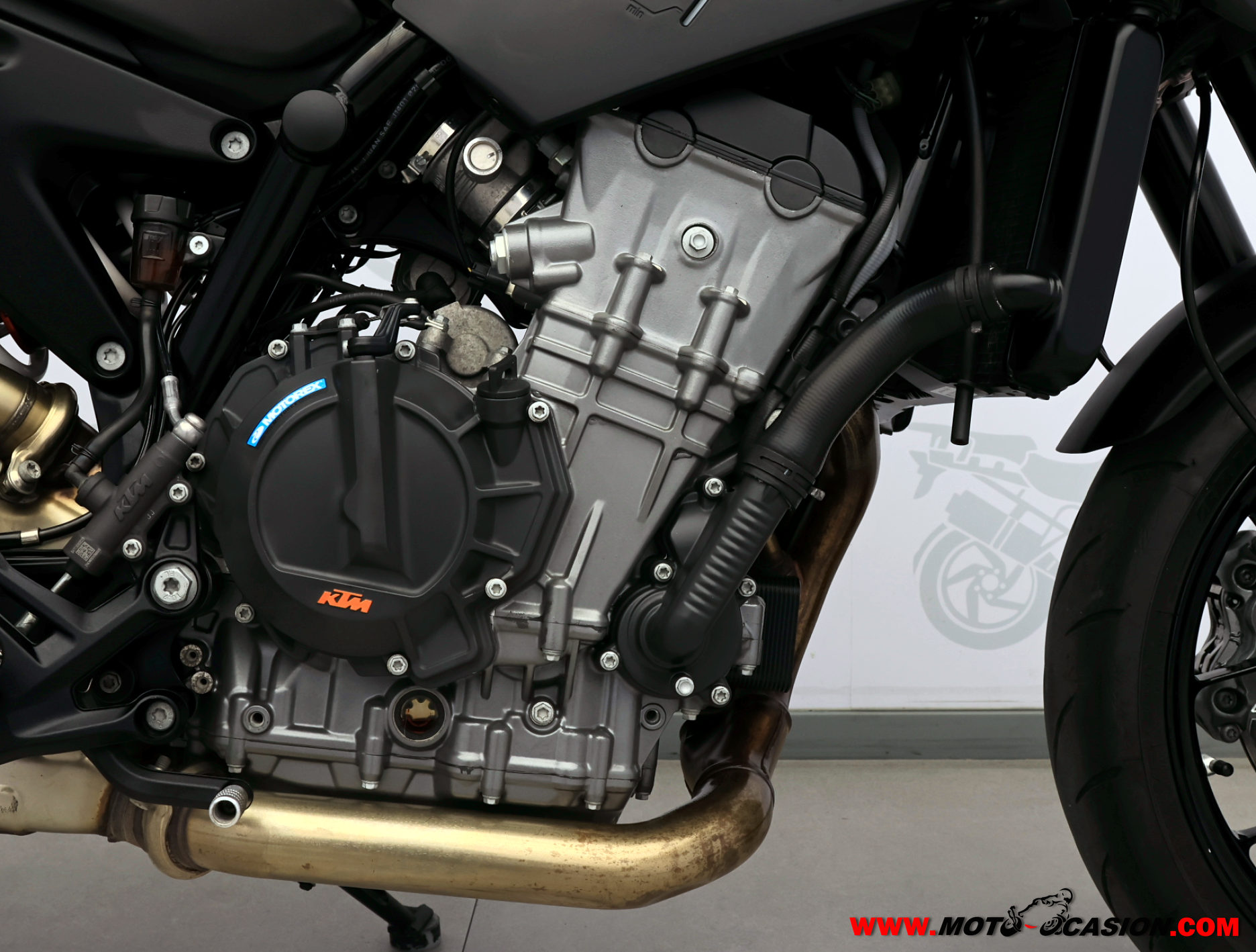KTM 890 DUKE GP (copia)