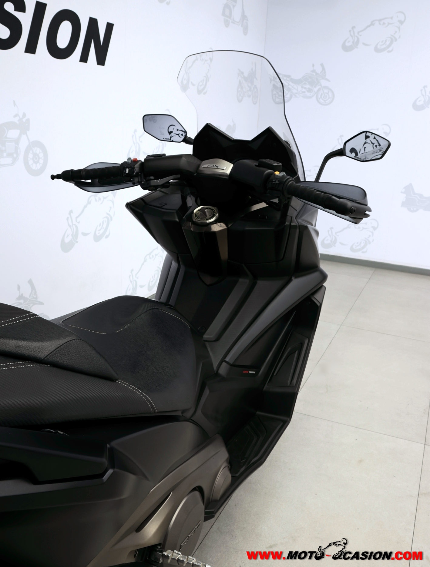 KYMCO AK 550 ¿A2? (copia)