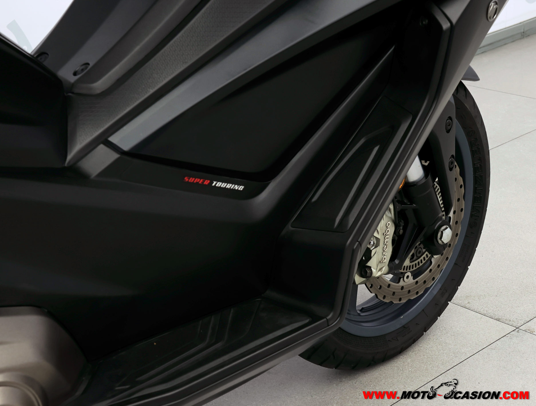 KYMCO AK 550 ¿A2? (copia)