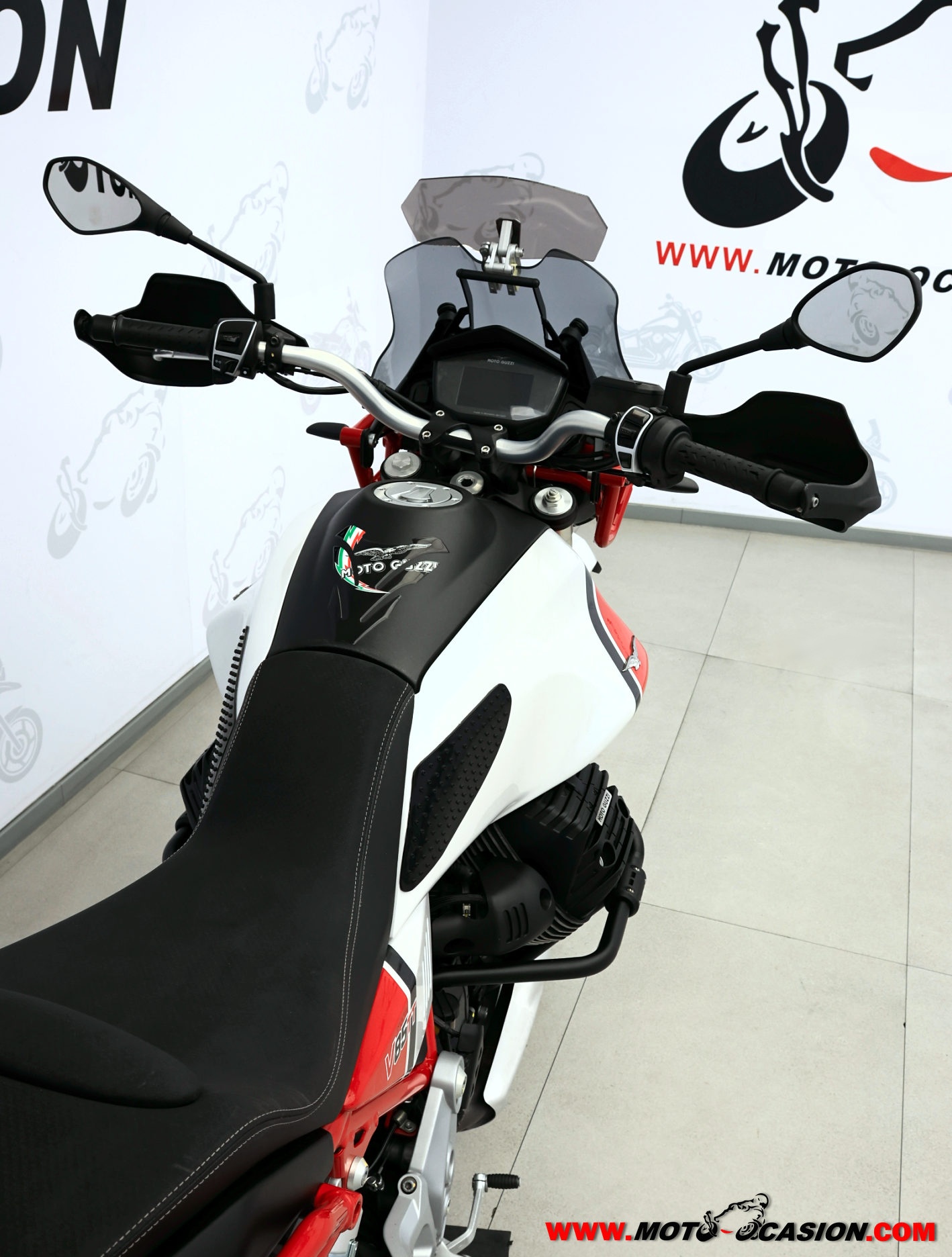 MOTO GUZZI V 85 TT ¿A2? (copia)