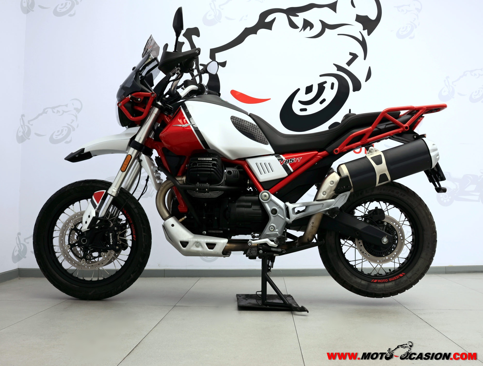 MOTO GUZZI V 85 TT ¿A2? (copia)