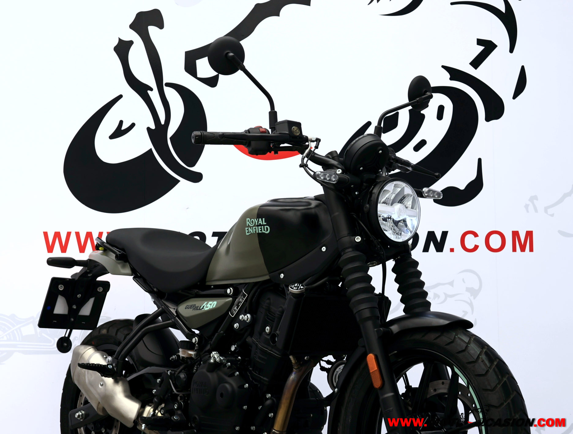 ROYAL ENFIELD SUPER METEOR 650 -APTA A2- GARANTÍA OFICIAL (copia)