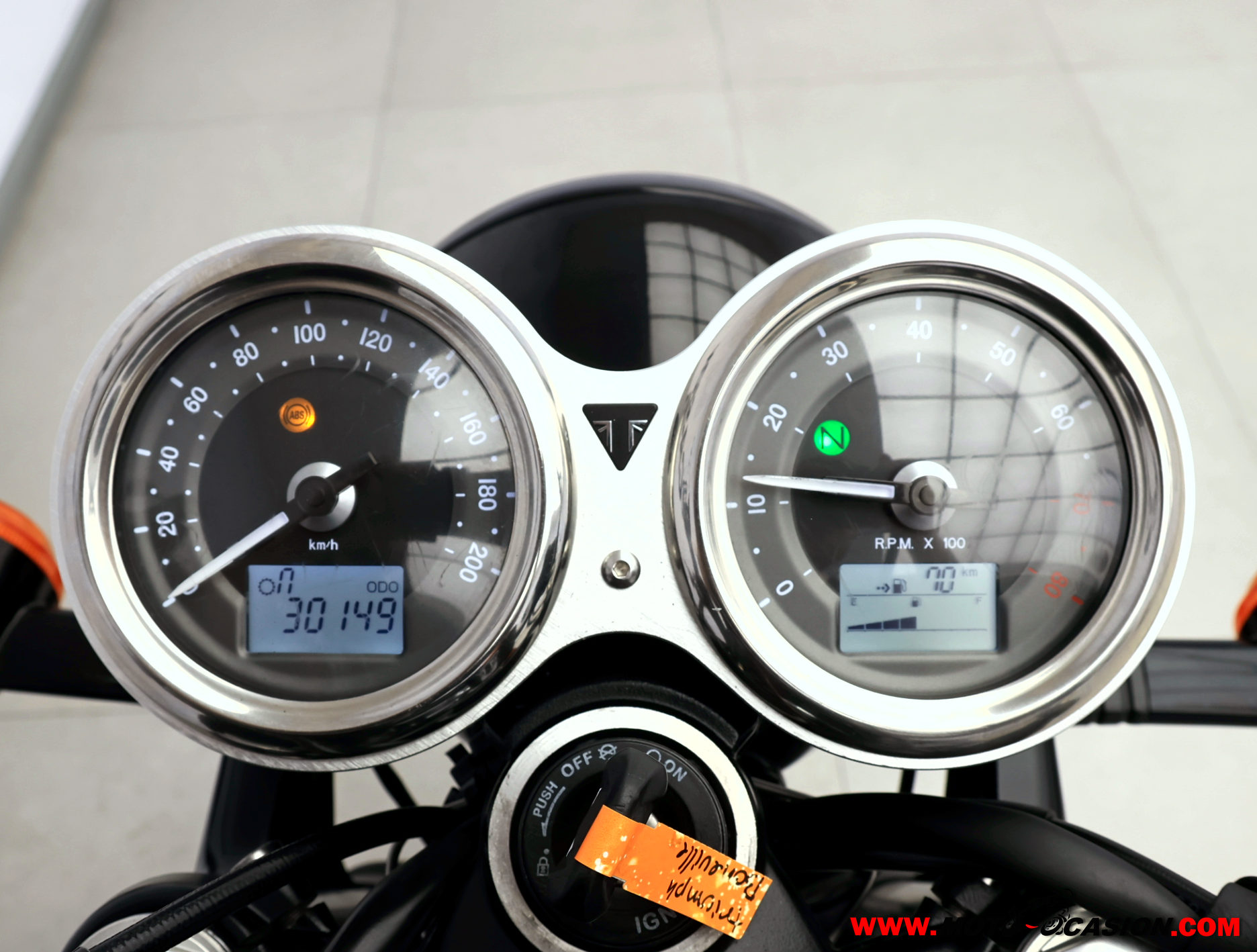 TRIUMPH BONNEVILLE T120 -A2- (copia)