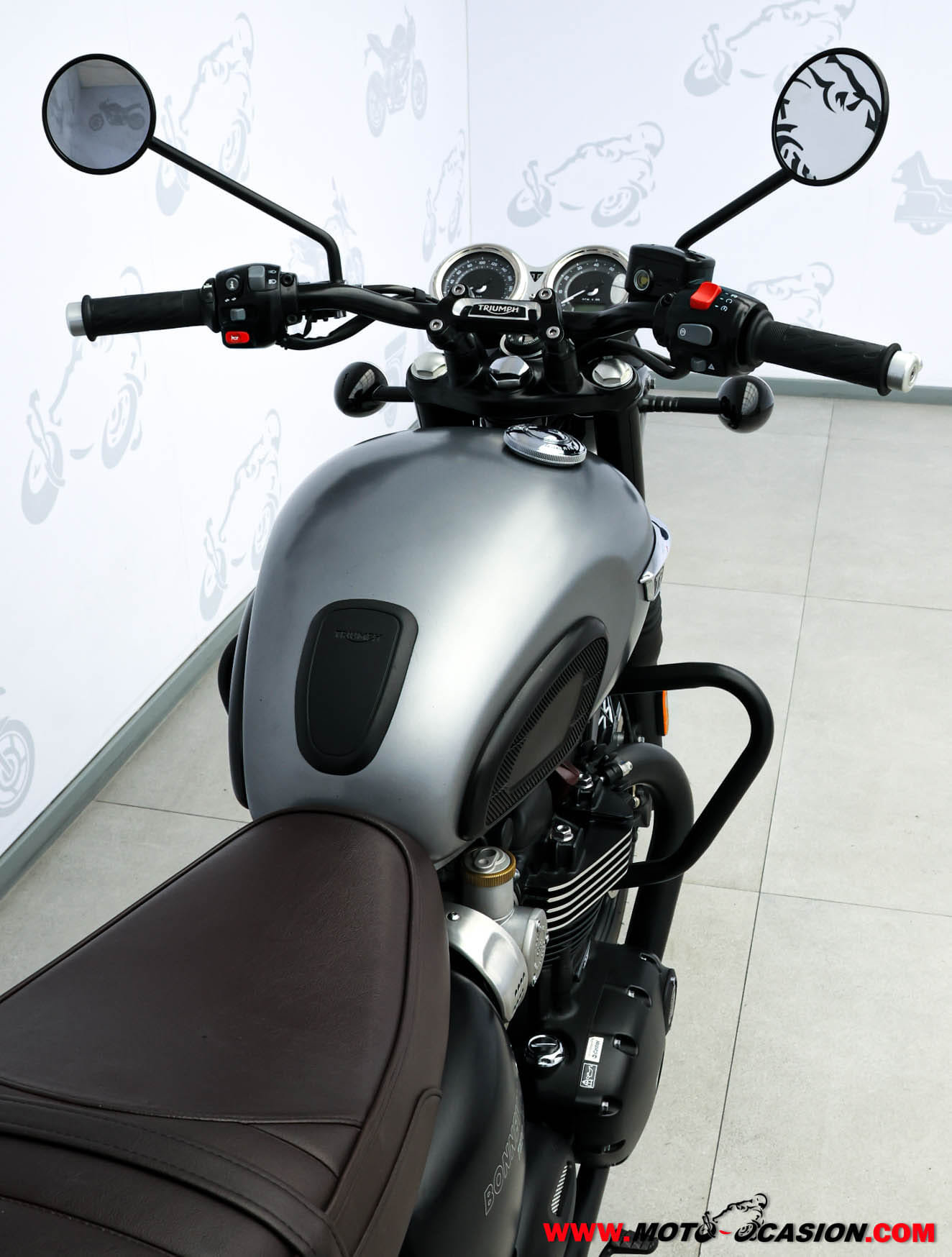 TRIUMPH BONNEVILLE T120 BLACK ¿A2?