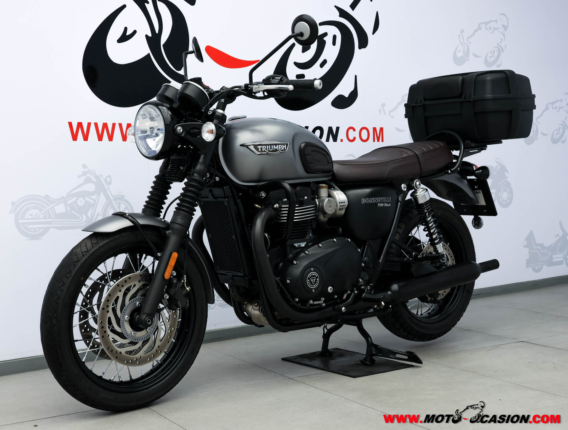 TRIUMPH BONNEVILLE T120 BLACK ¿A2?