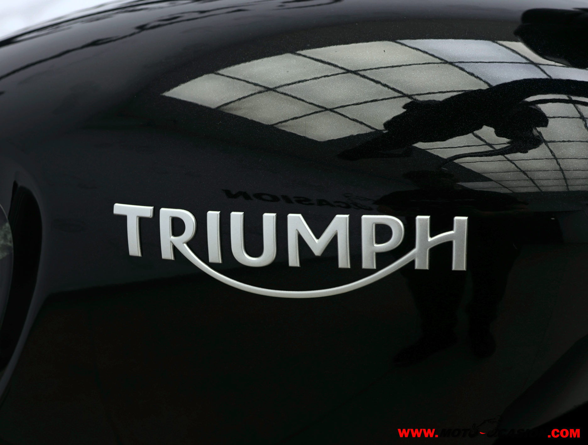 TRIUMPH ROCKET 3 R