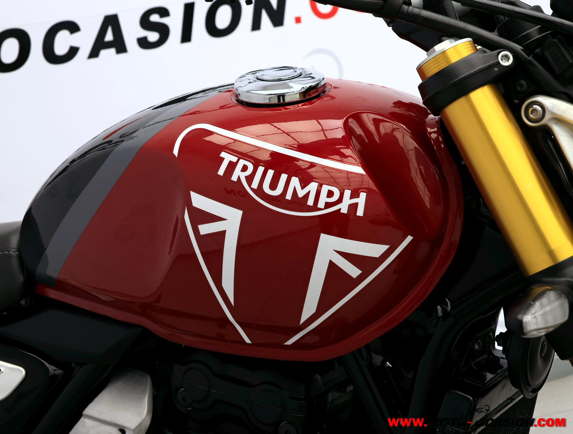 TRIUMPH SPEED 400 -APTA A2- GARANTÍA OFICIAL