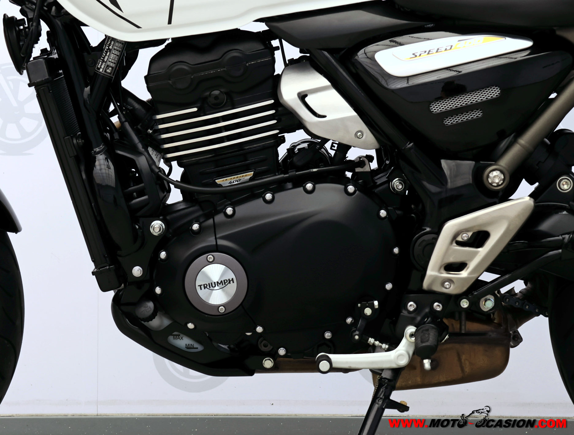 TRIUMPH SPEED 400 -APTA A2- GARANTÍA OFICIAL