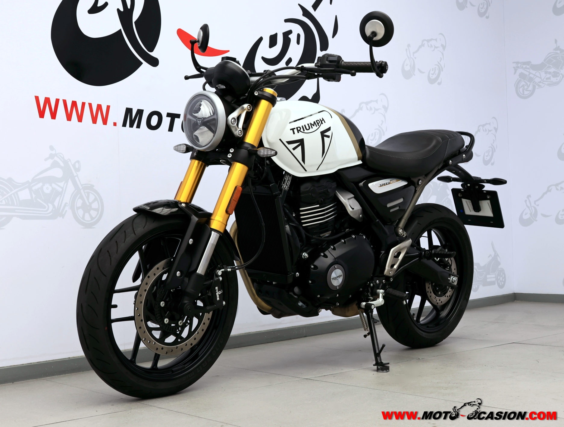 TRIUMPH SPEED 400 -APTA A2- GARANTÍA OFICIAL (copia)