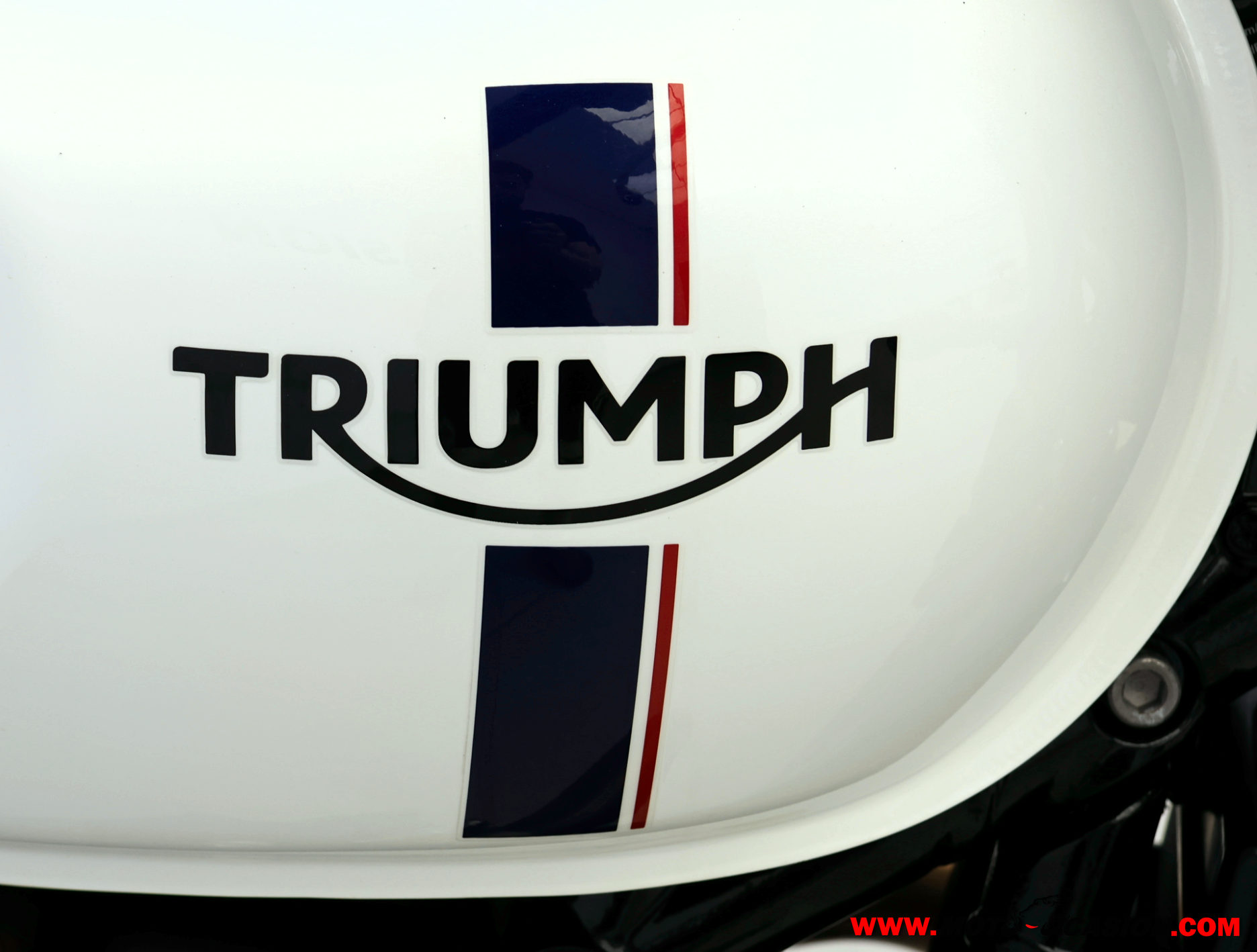TRIUMPH STREET TWIN 900 ¿A2?
