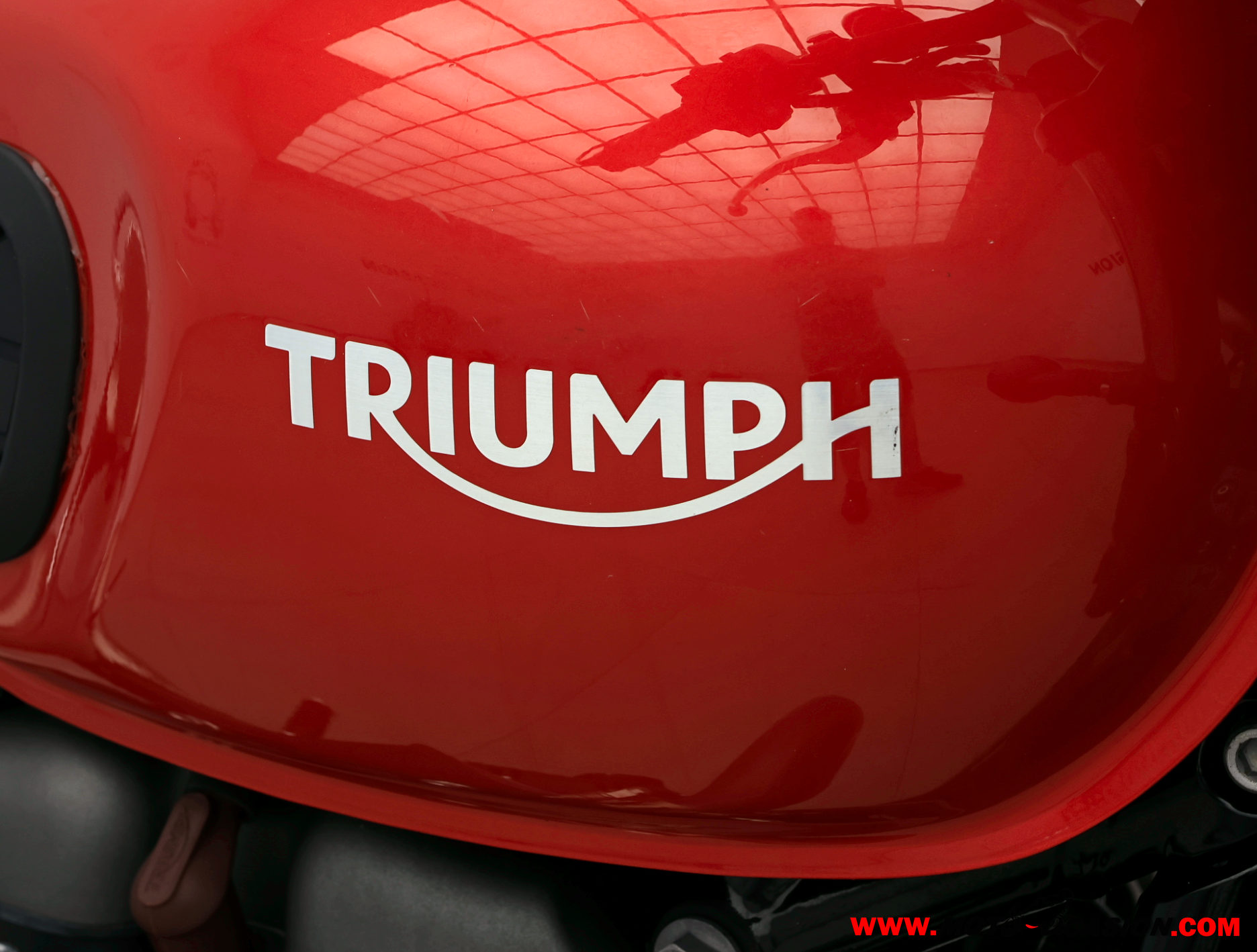 TRIUMPH STREET TWIN 900 ¿A2?