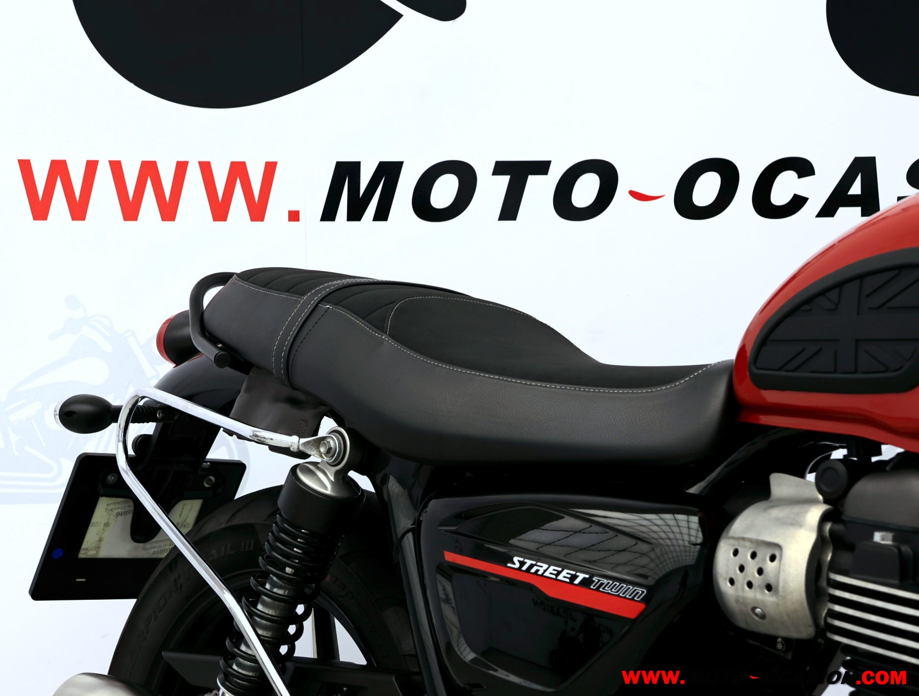 TRIUMPH STREET TWIN 900 ¿A2?