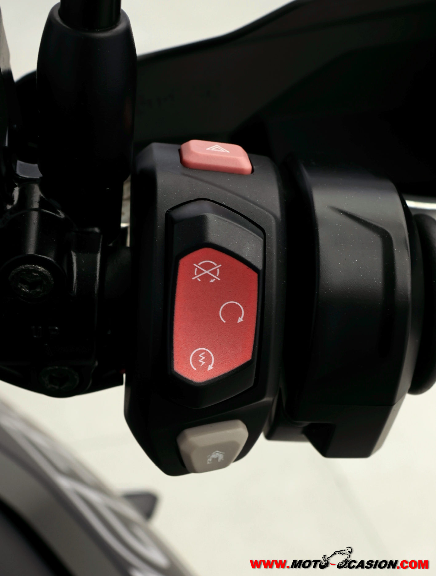 TRIUMPH TIGER 800 XRX ¿A2?