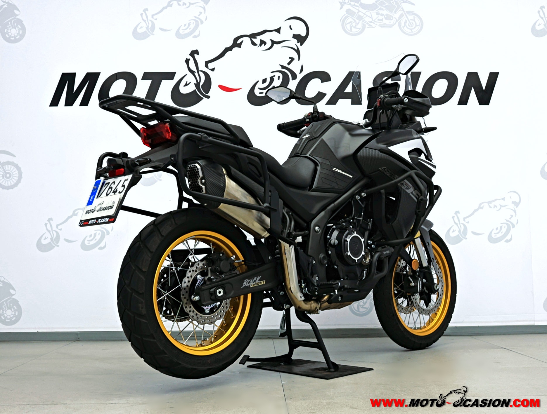 VOGE 525 DSX BLACK KNIGHT -APTA A2- GARANTÍA OFICIAL