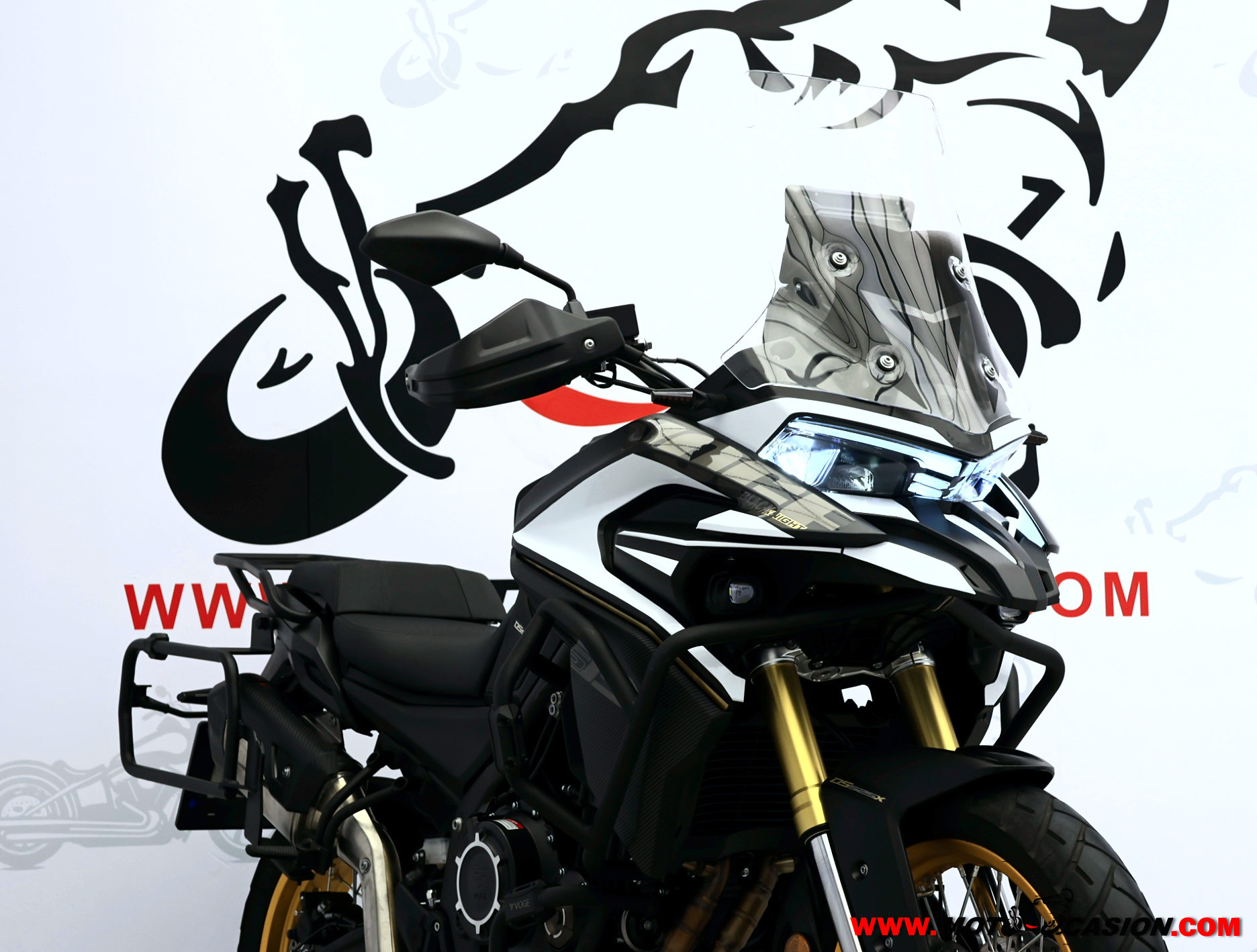 VOGE 525 DSX BLACK KNIGHT -APTA A2- GARANTÍA OFICIAL