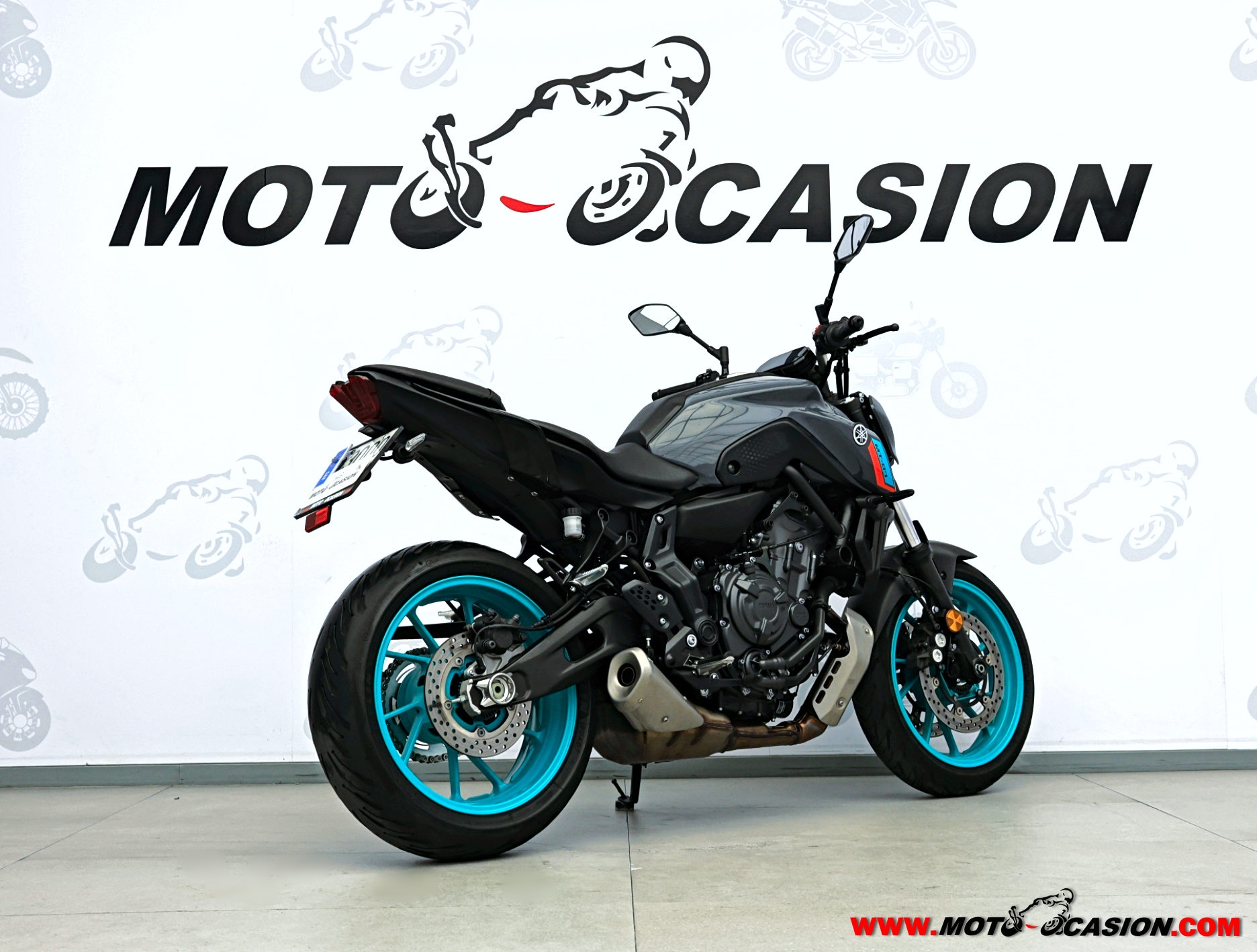 YAMAHA MT-07 ¿A2?