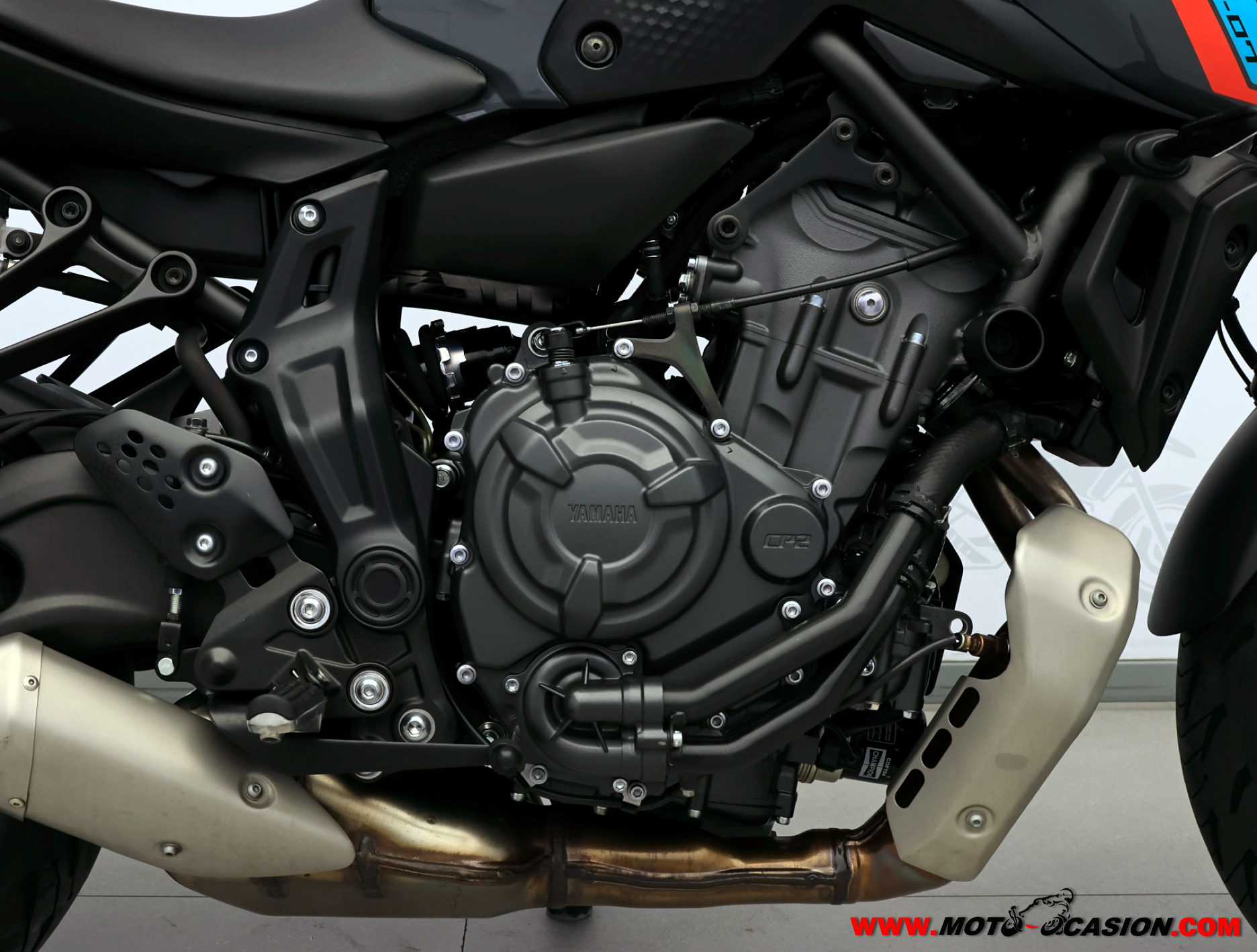 YAMAHA MT-07 ¿A2?