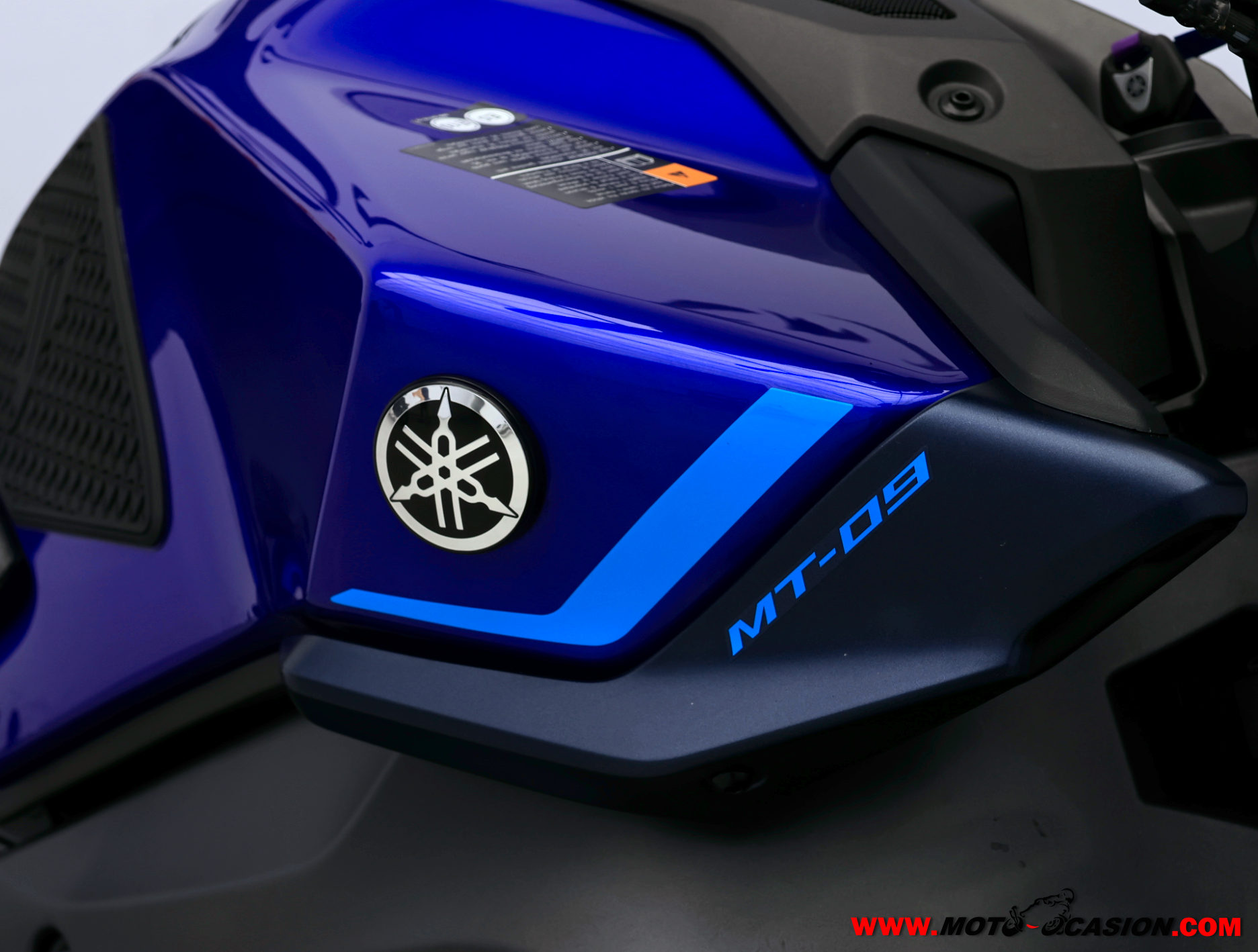 YAMAHA MT-09